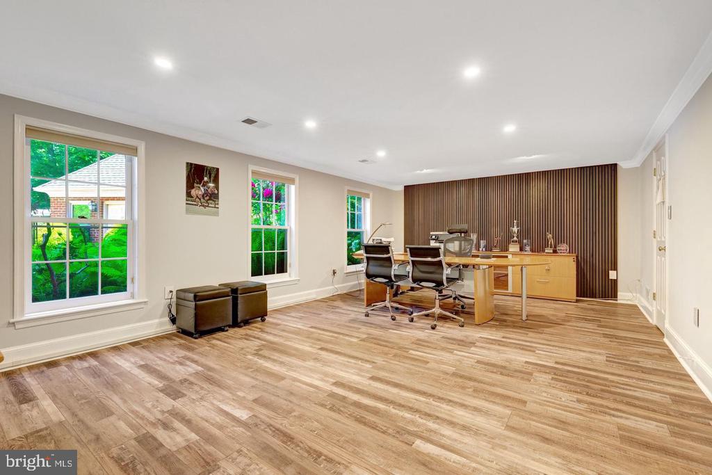 105 INTERPROMONTORY ROAD