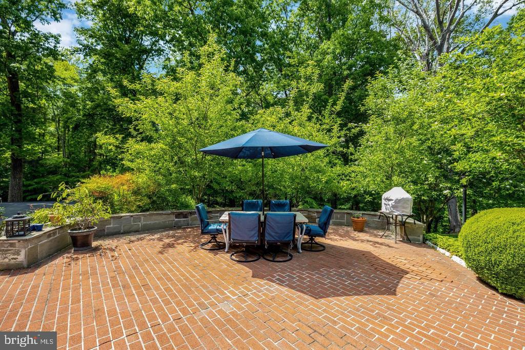 105 INTERPROMONTORY ROAD