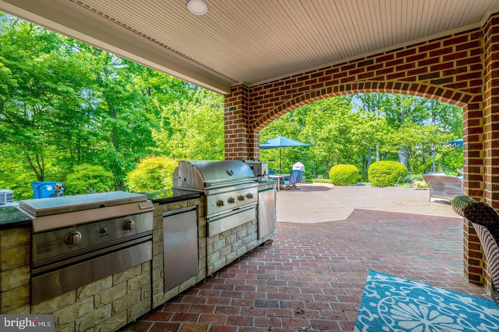 105 INTERPROMONTORY ROAD