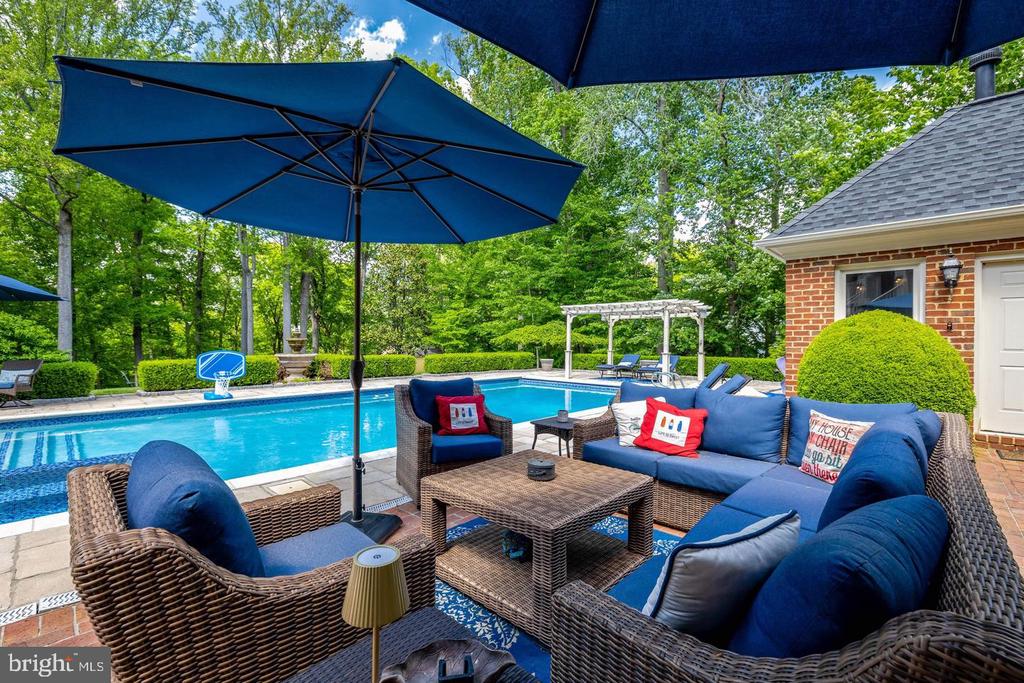 105 INTERPROMONTORY ROAD