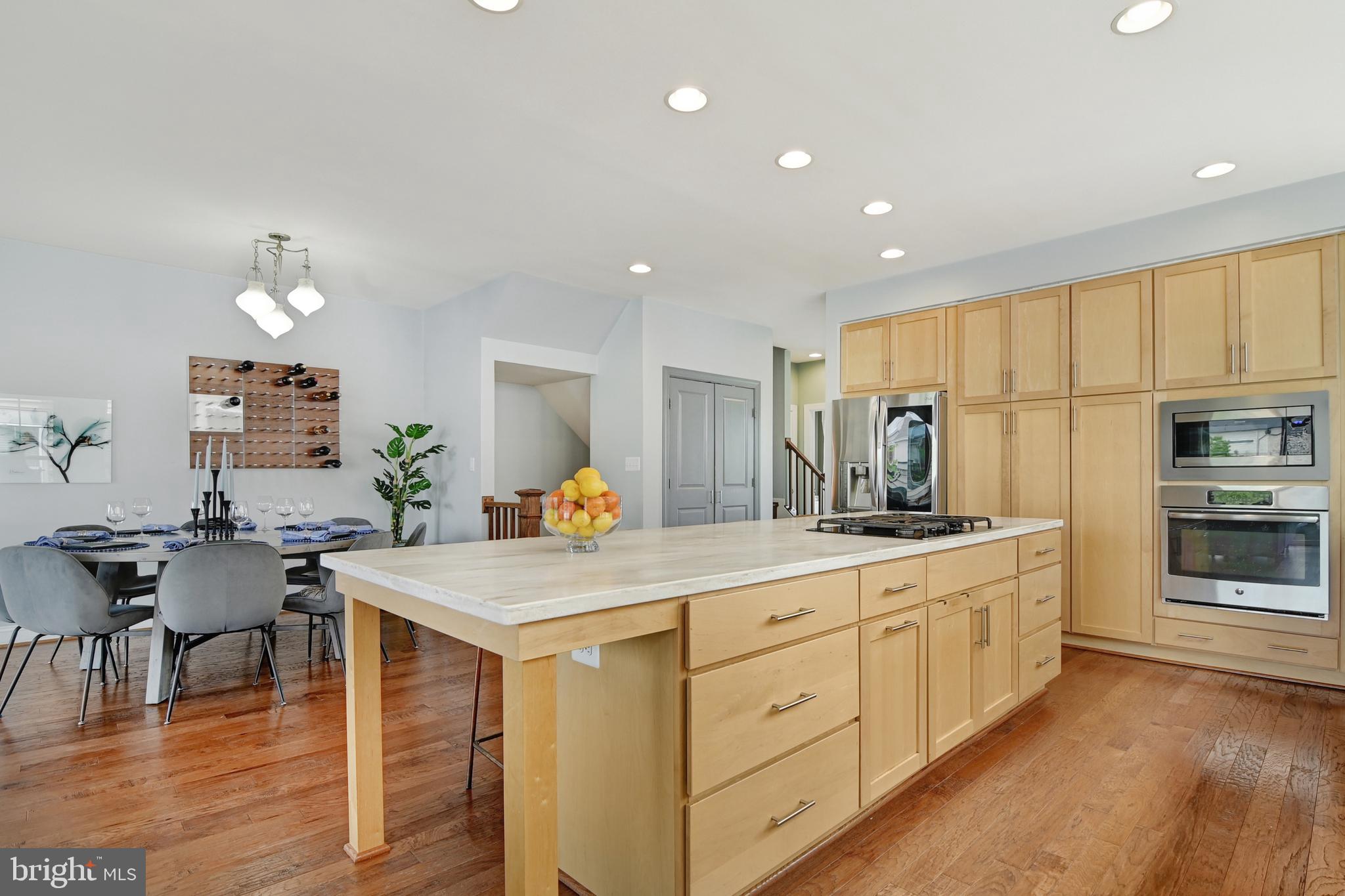 42242 Palladian Blue Ter