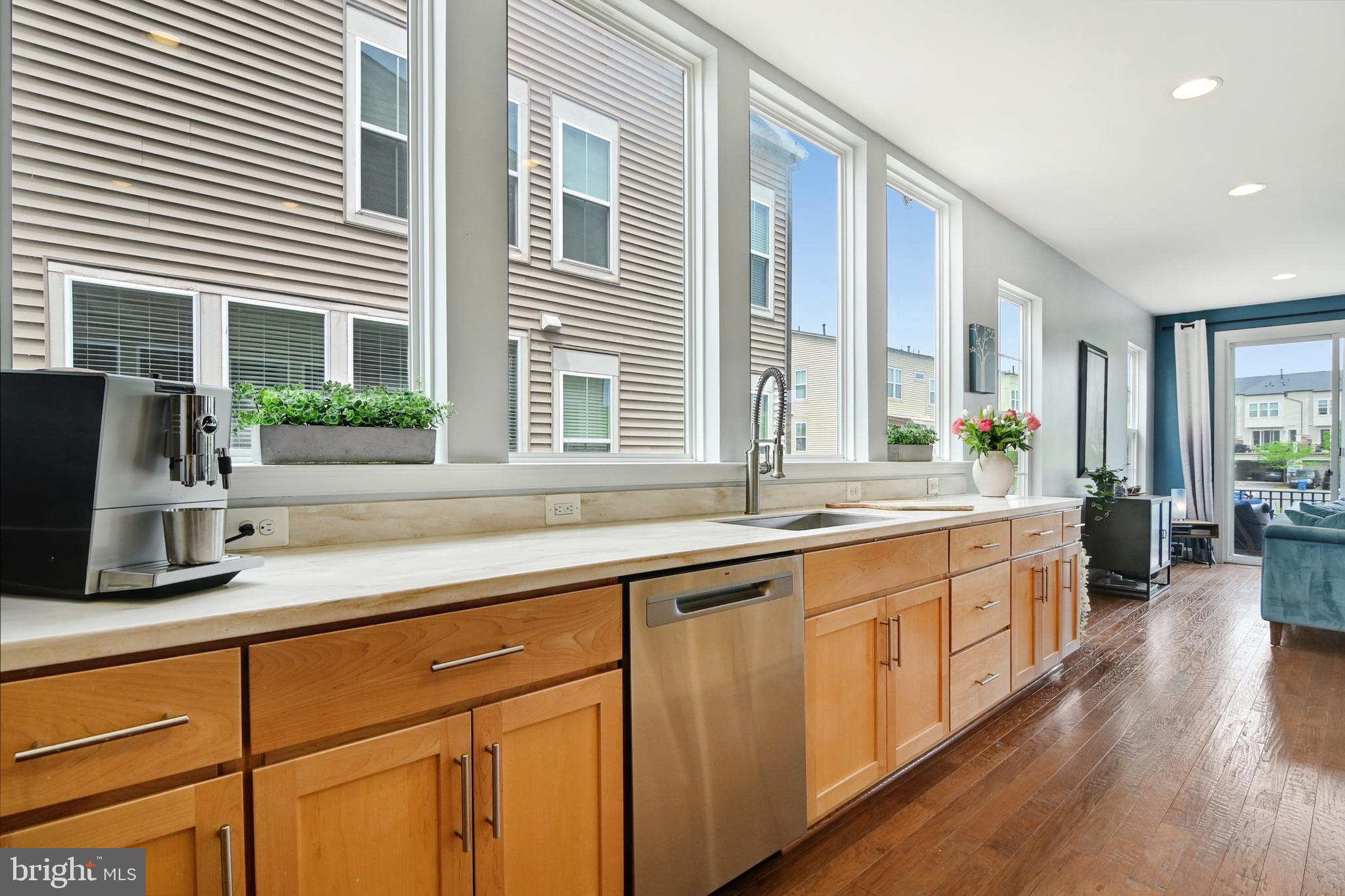 42242 Palladian Blue Ter