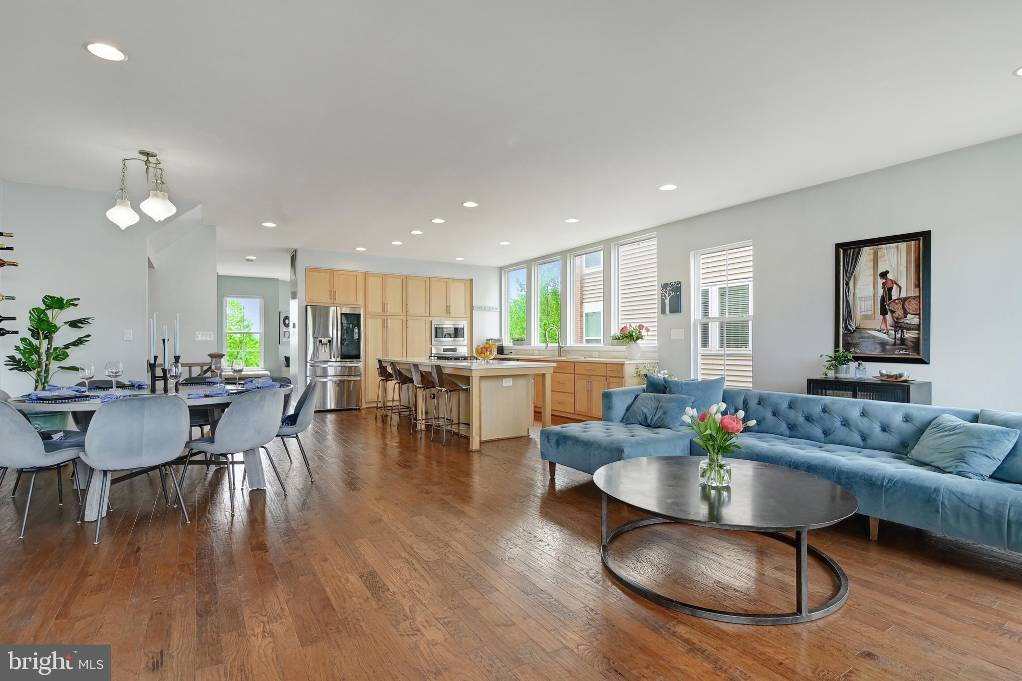 42242 Palladian Blue Ter