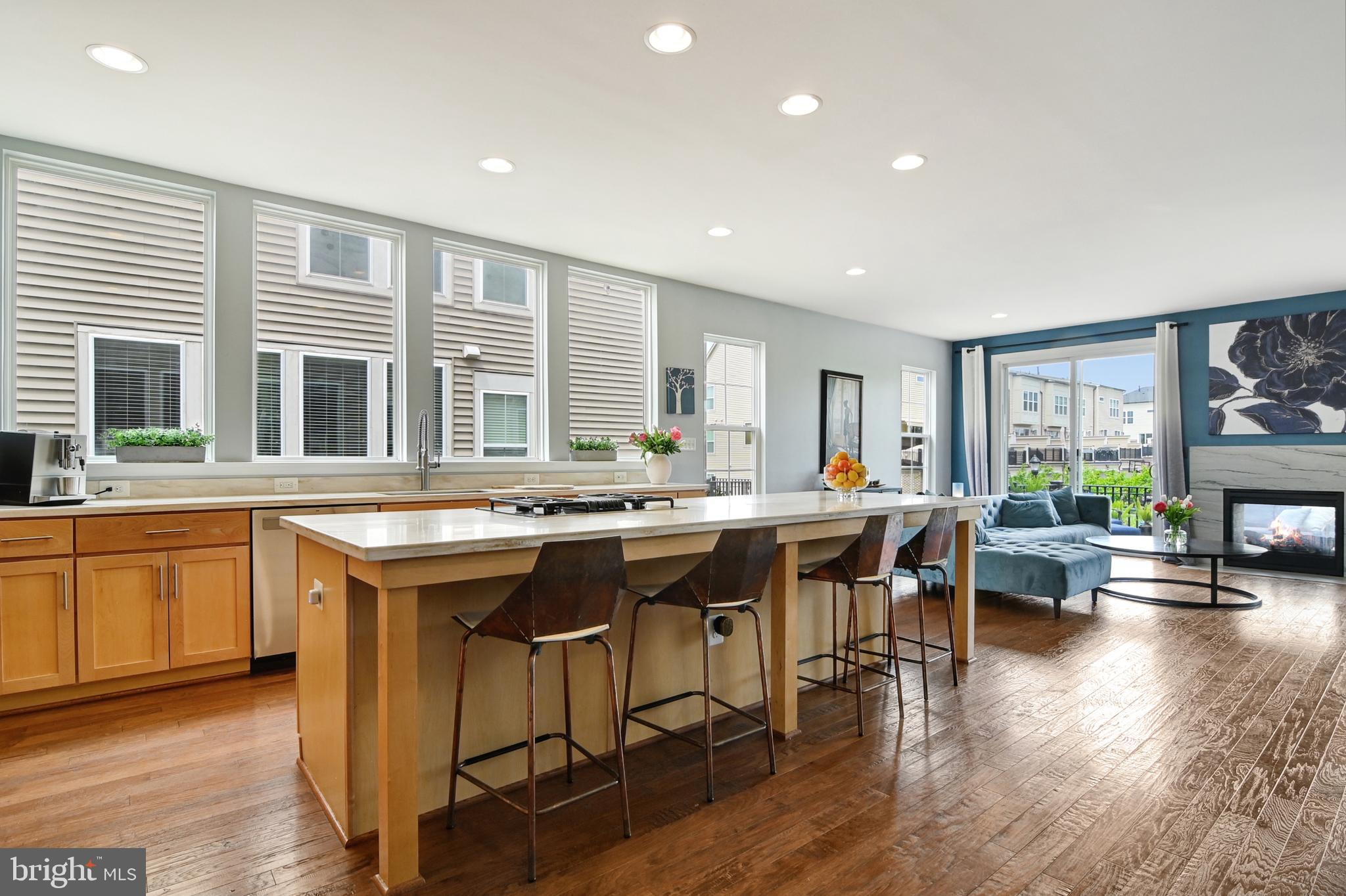 42242 Palladian Blue Ter