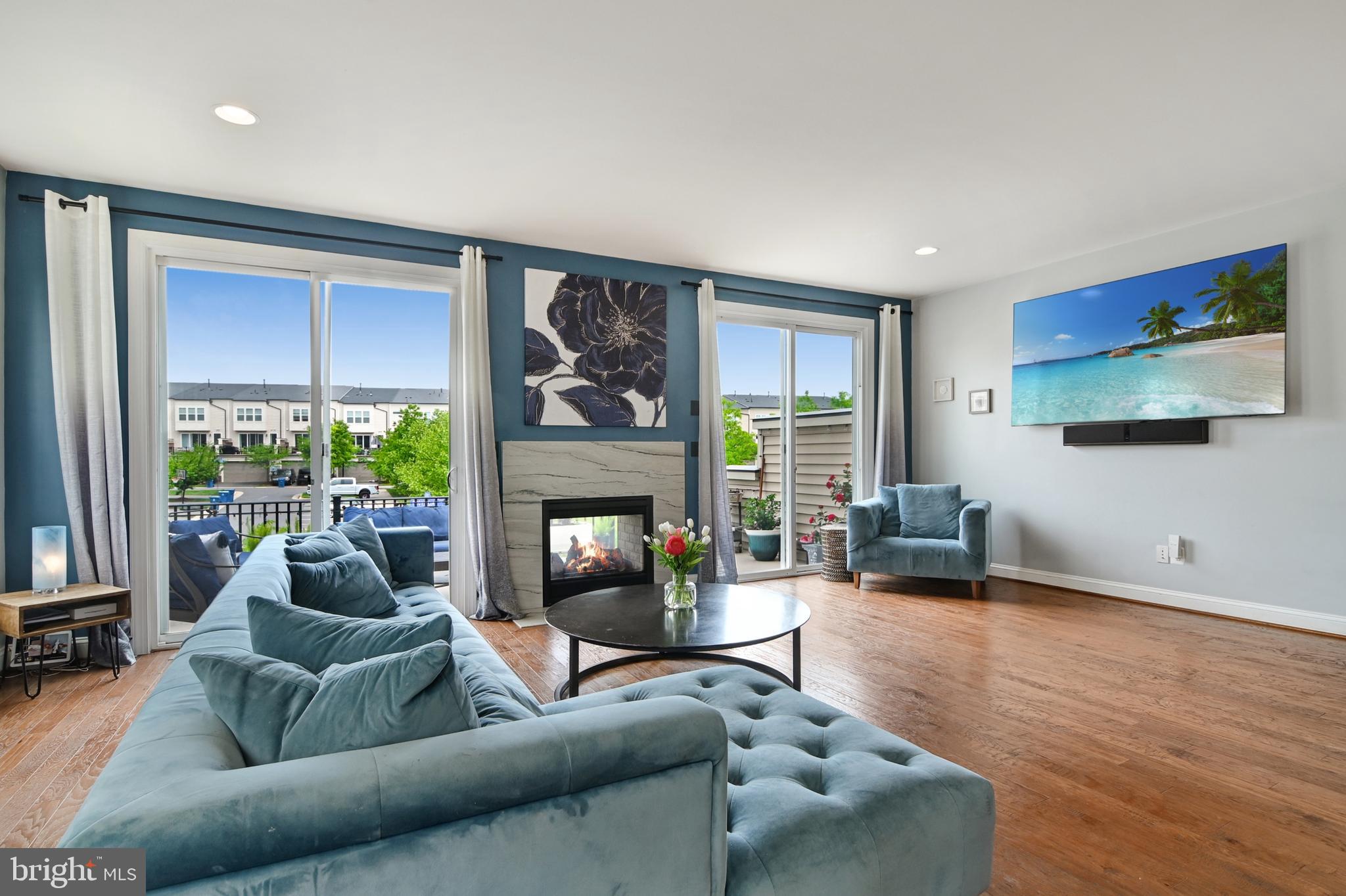 42242 Palladian Blue Ter