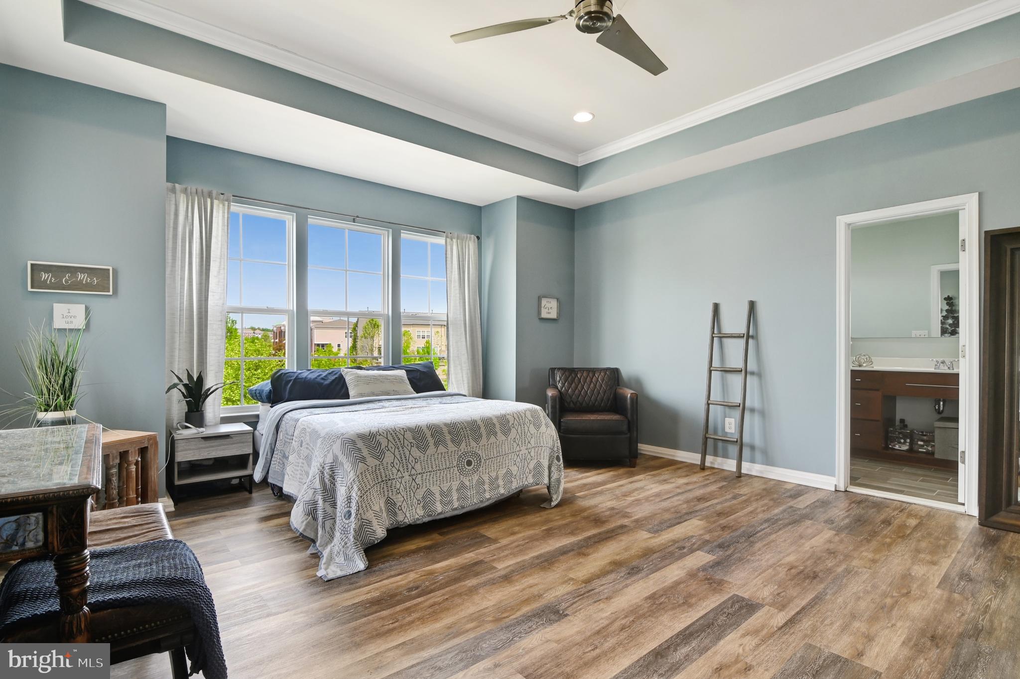 42242 Palladian Blue Ter