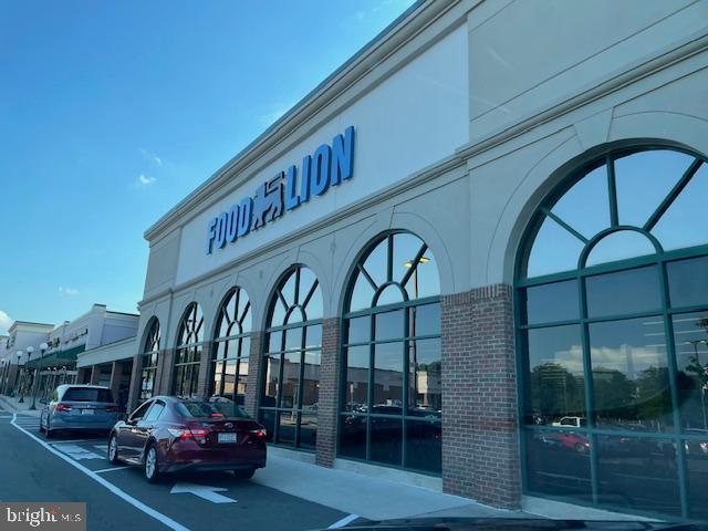 20745 Royal Palace Sq #318