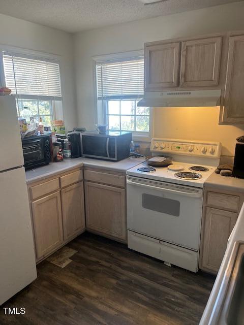 2011 Wolfmill Drive Unit: 203