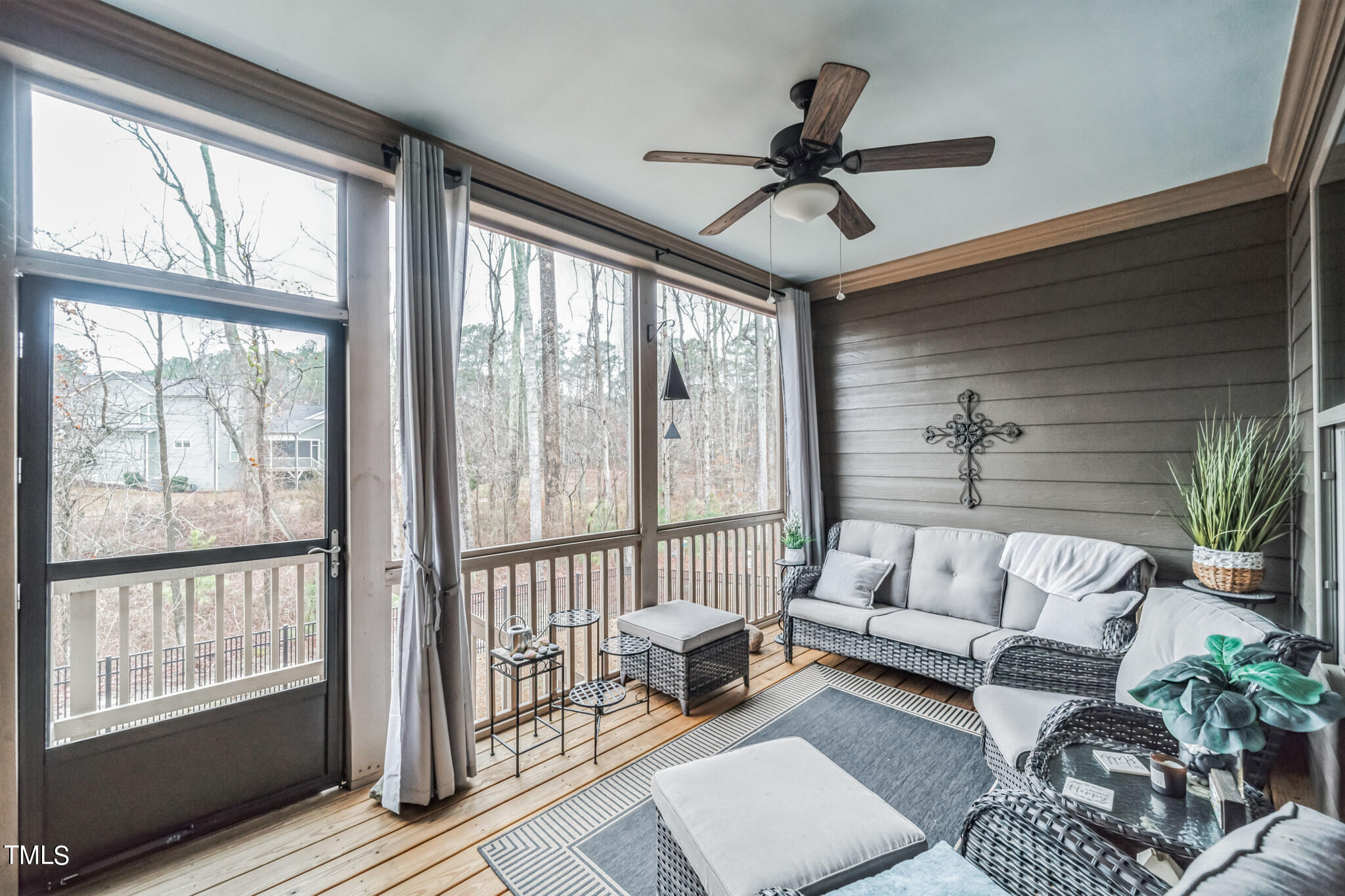 2484 Patriot Bluffs Drive