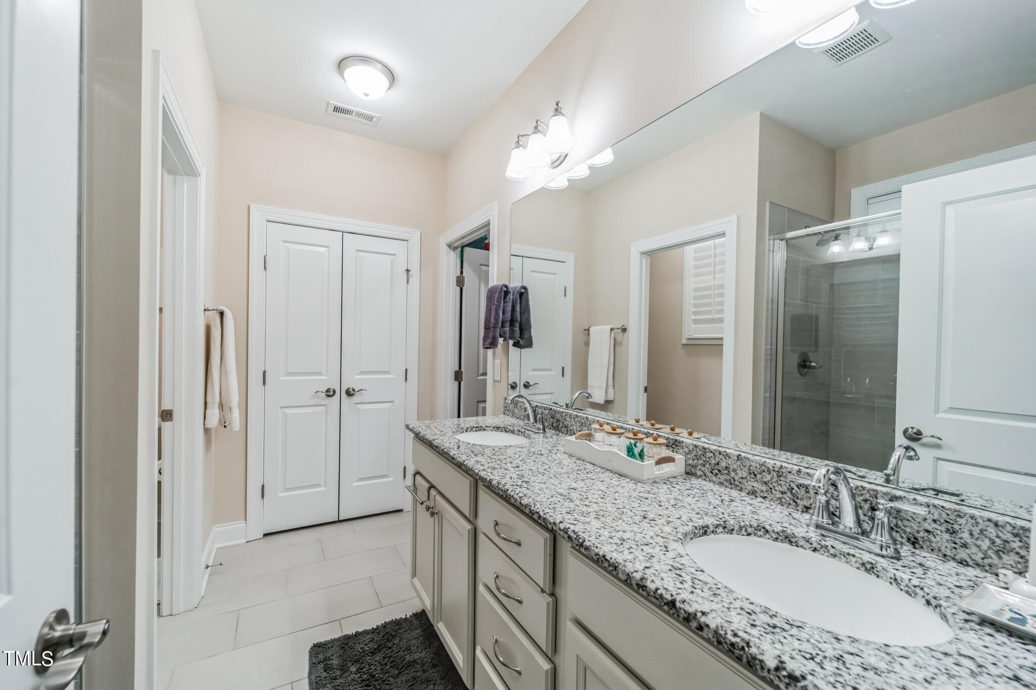 2484 Patriot Bluffs Drive