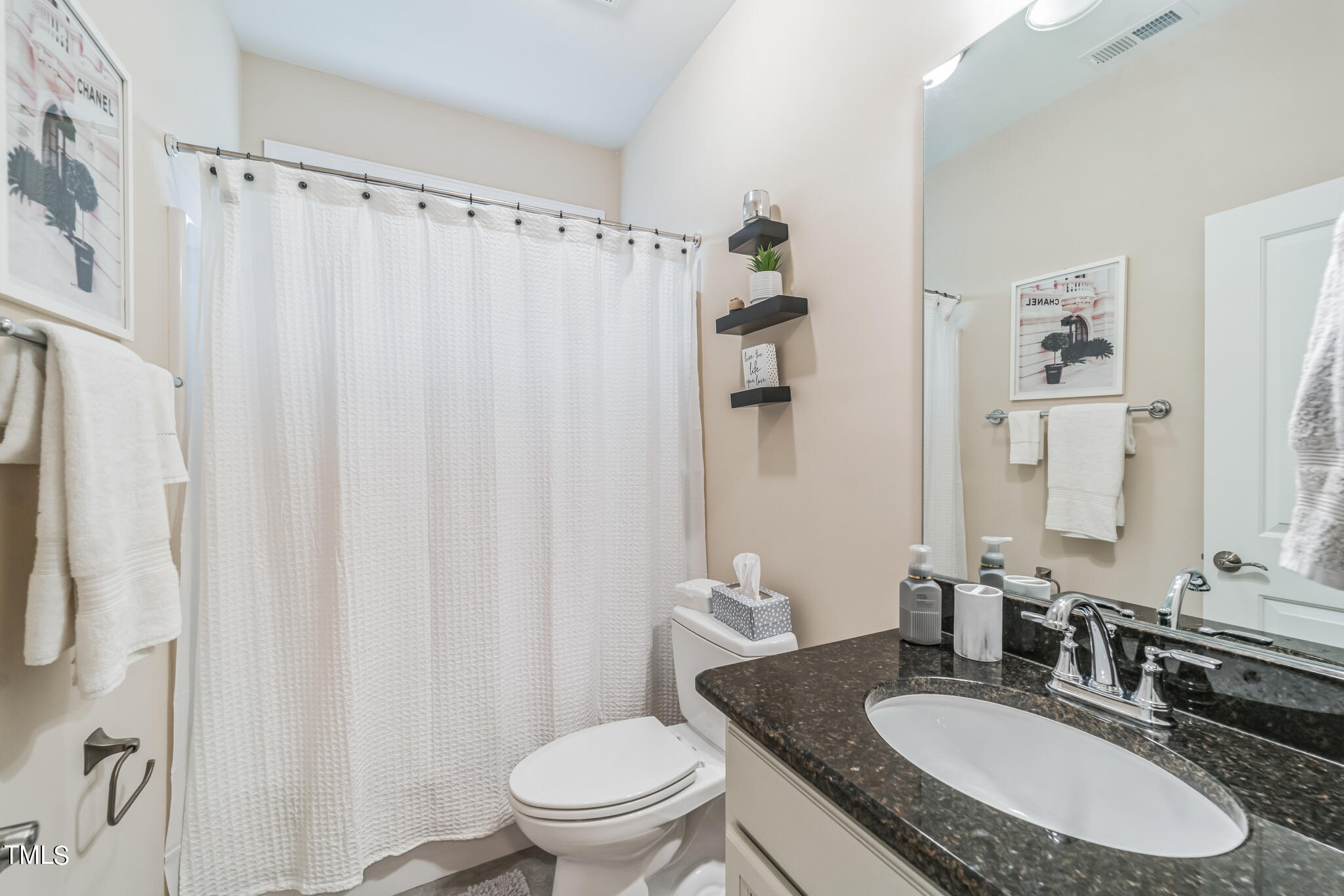 2484 Patriot Bluffs Drive