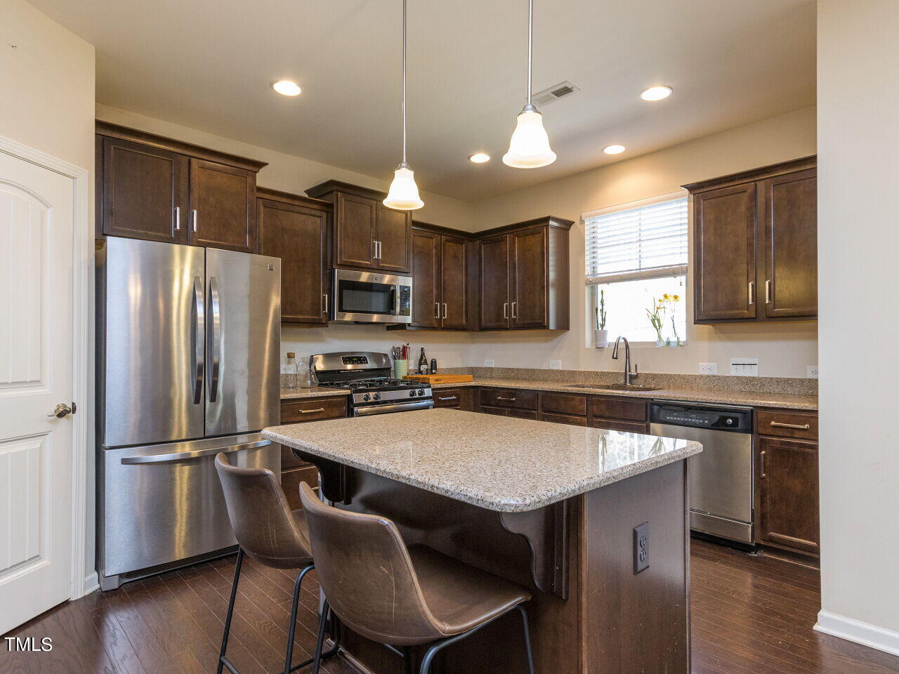 107 Northern Shrike Court