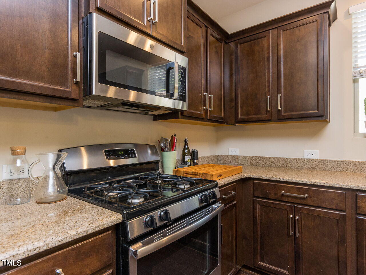 107 Northern Shrike Court
