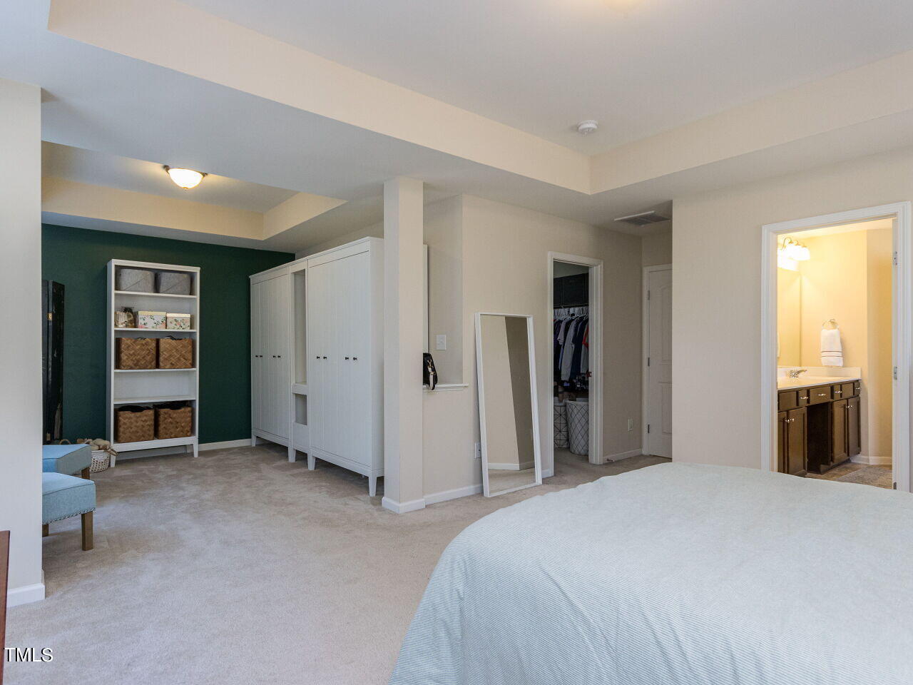 107 Northern Shrike Court