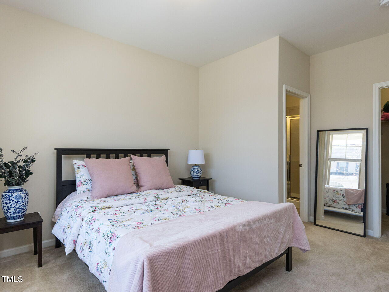 107 Northern Shrike Court