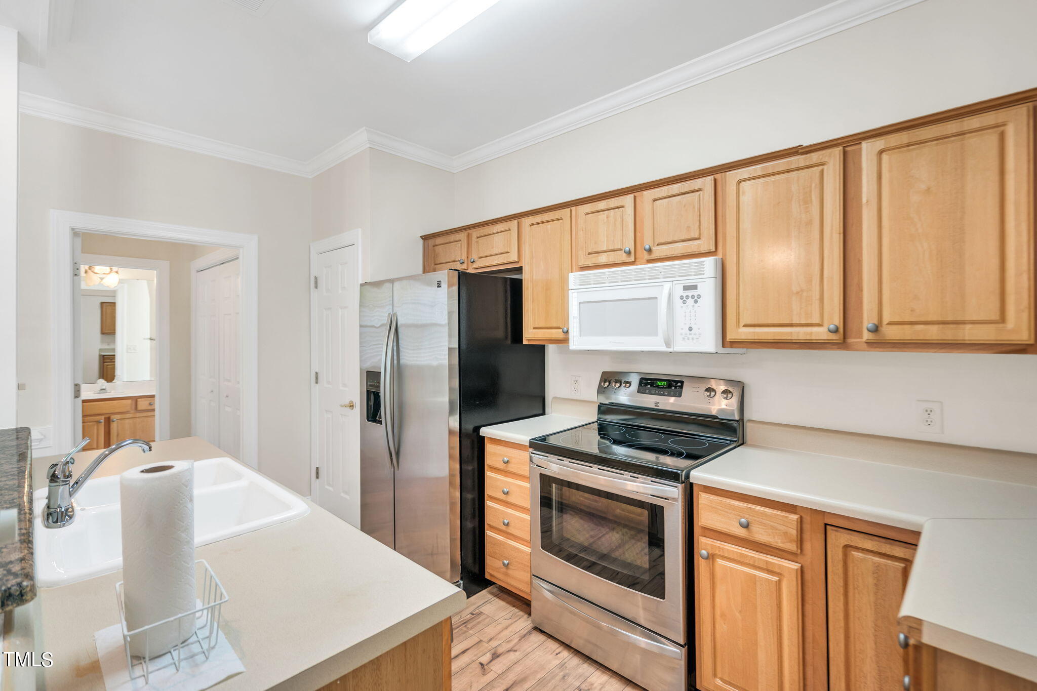 11701 Garden Warbler Lane