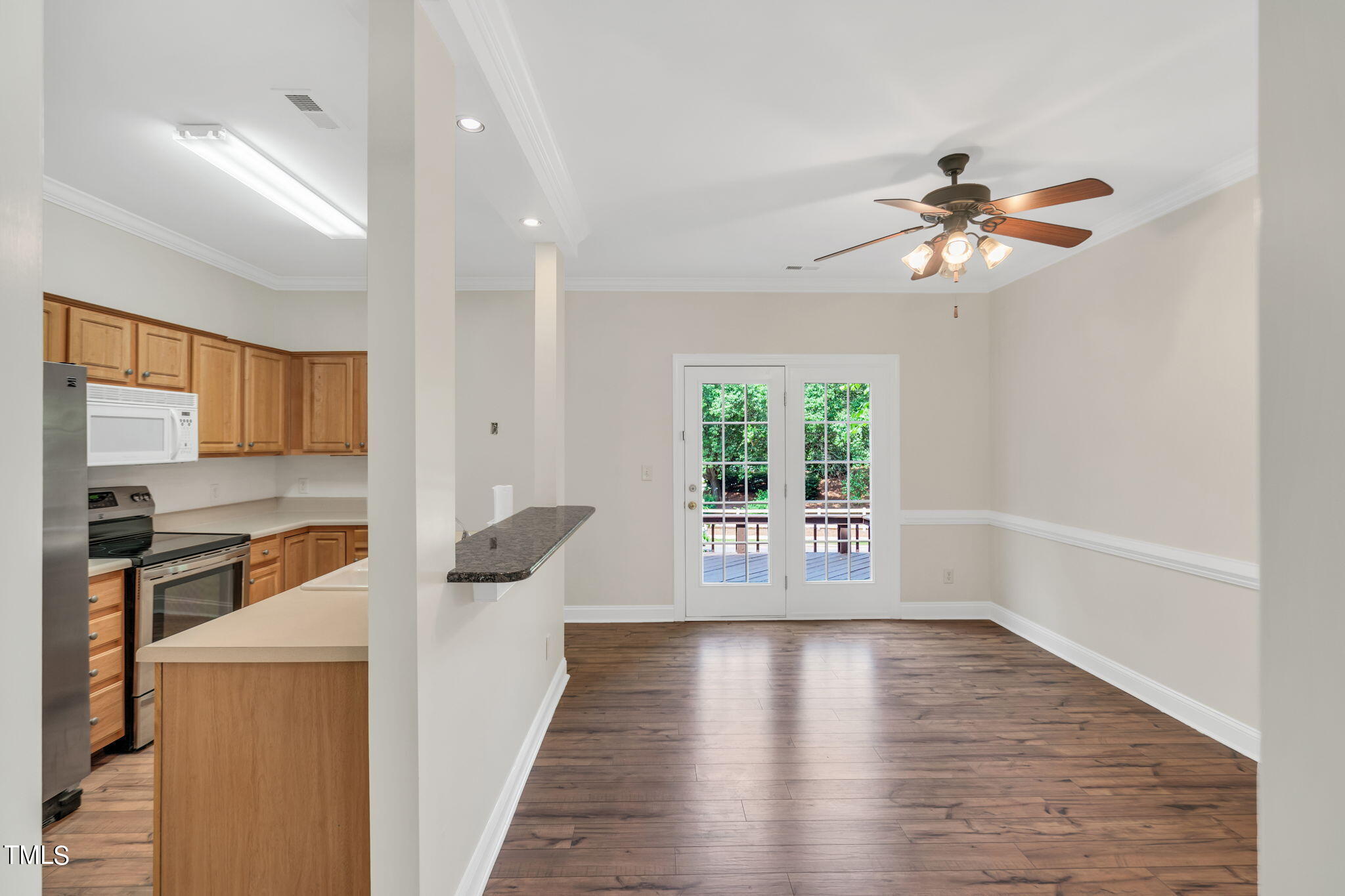 11701 Garden Warbler Lane