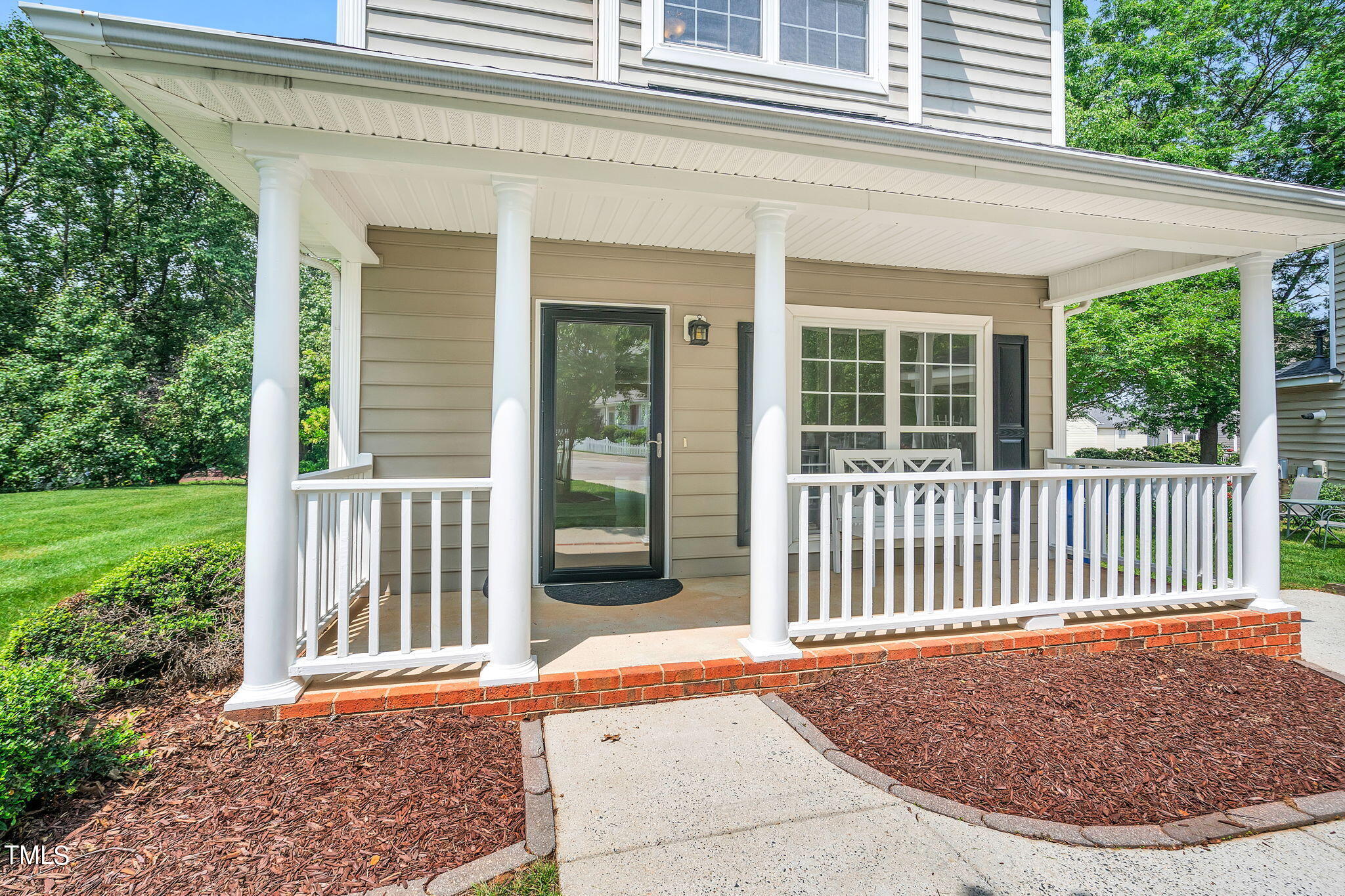 11701 Garden Warbler Lane