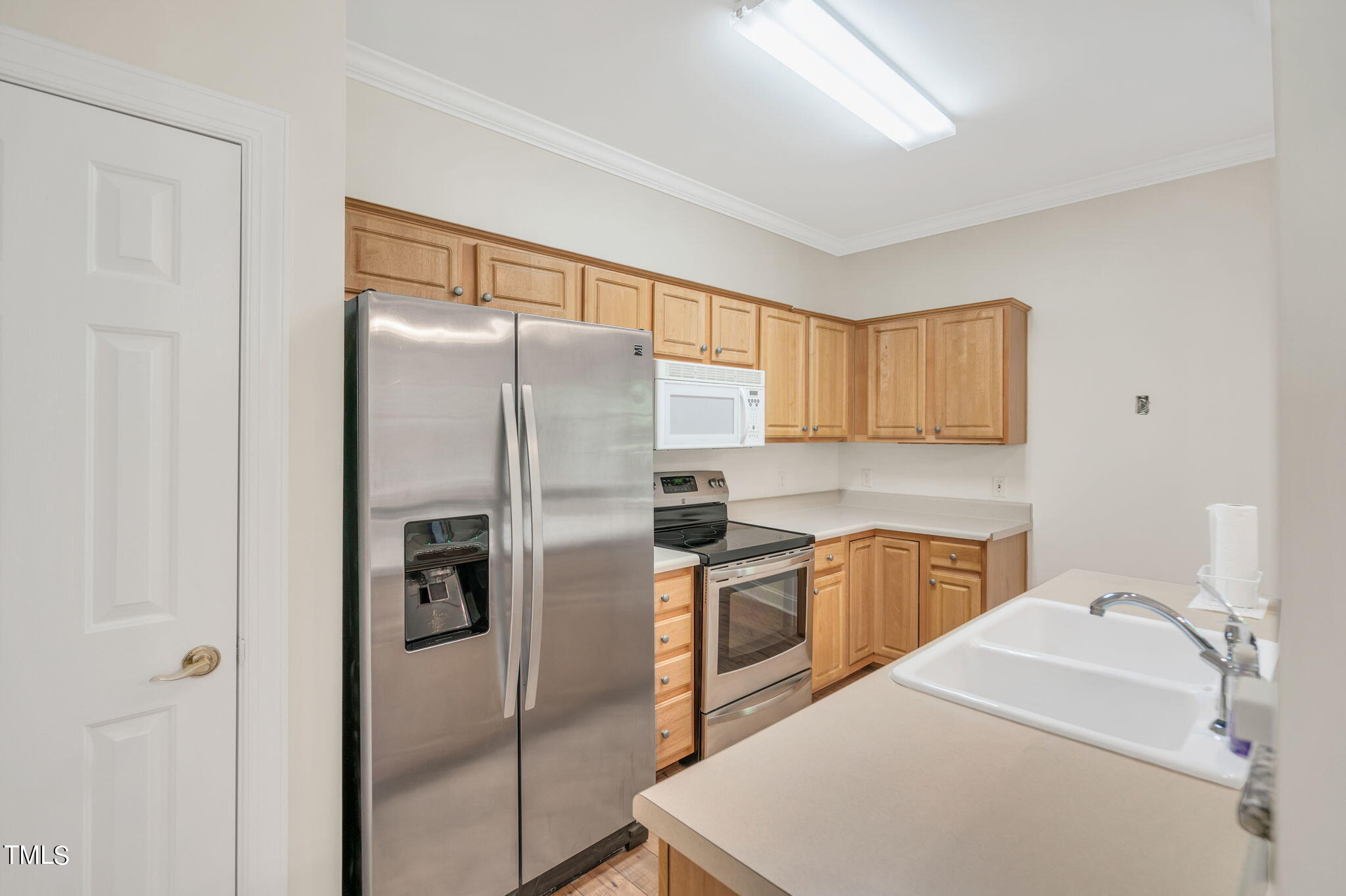 11701 Garden Warbler Lane