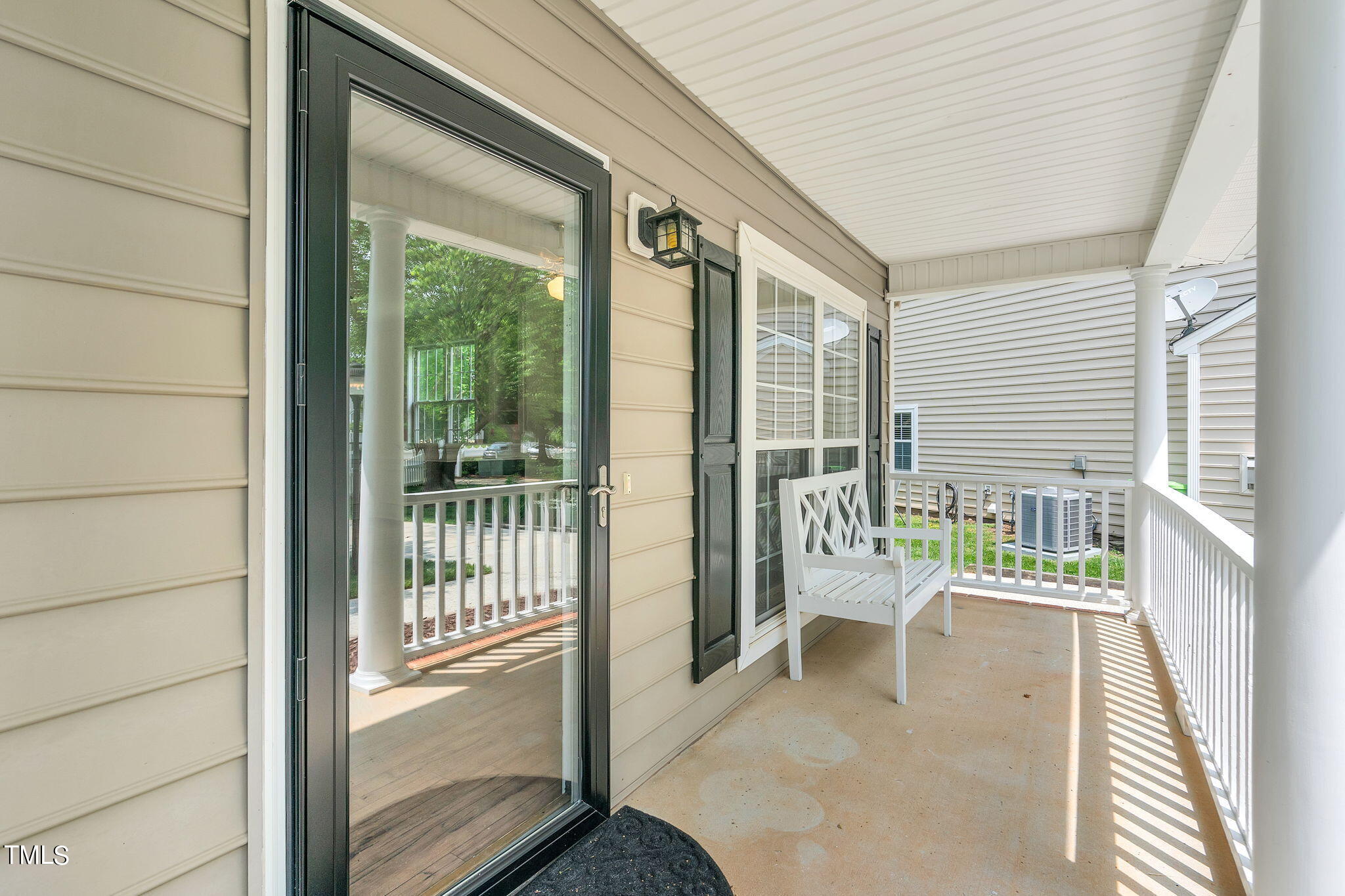 11701 Garden Warbler Lane