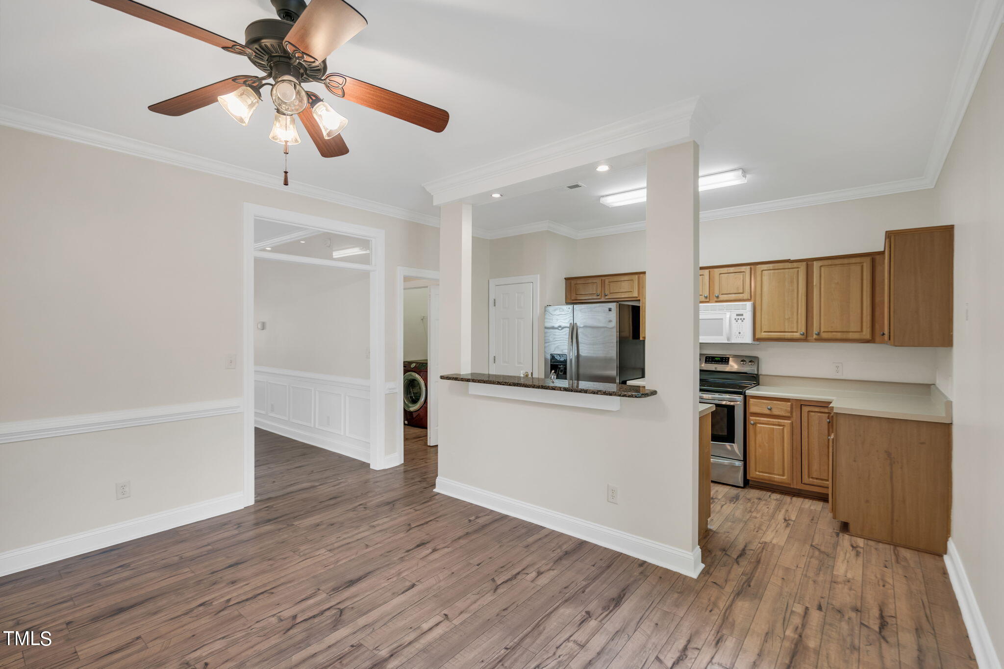 11701 Garden Warbler Lane