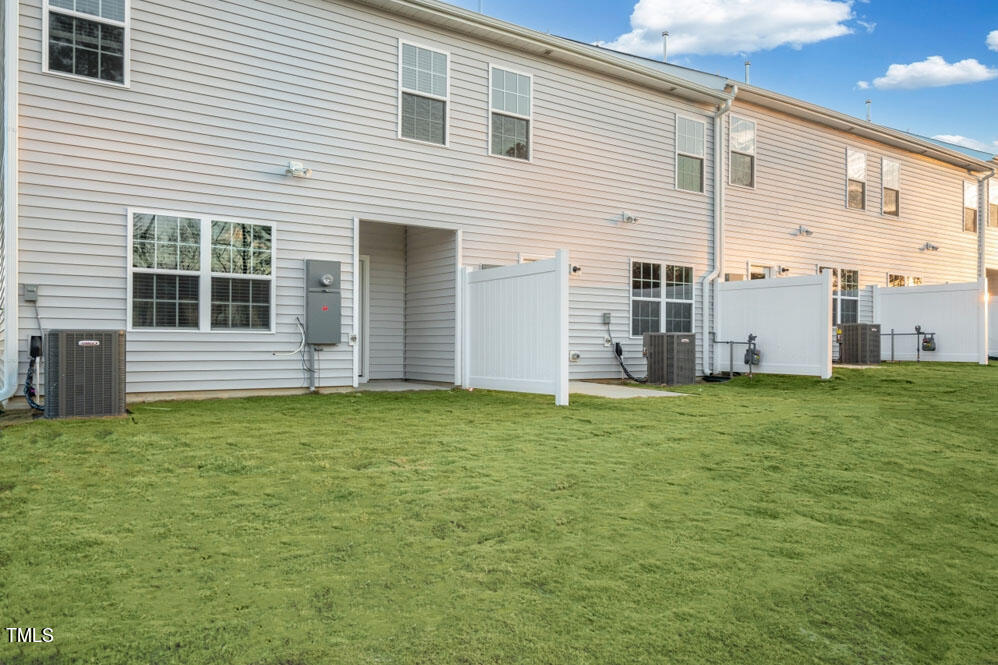 495 David Hill Drive