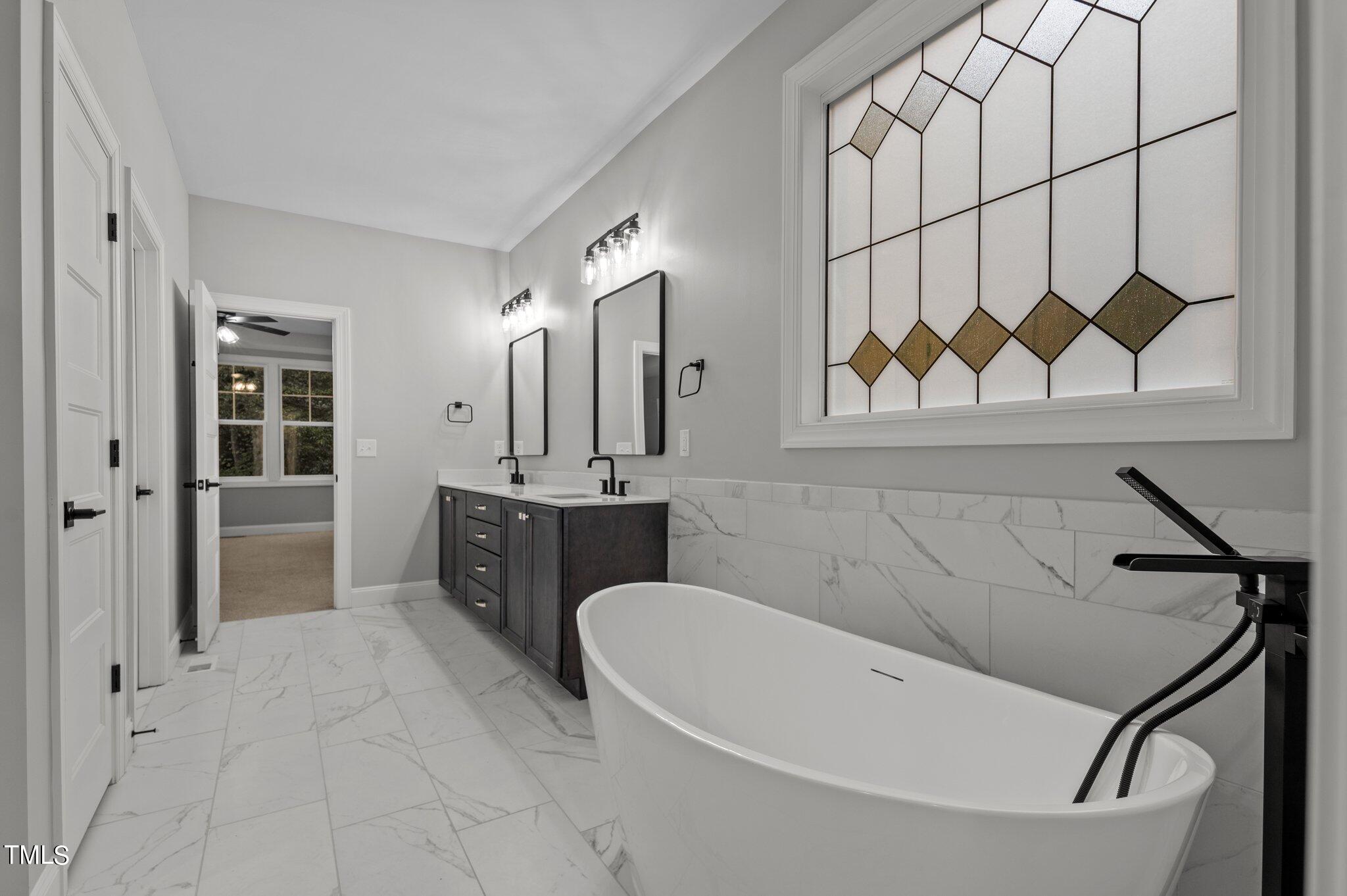 212 Cardinal Drive