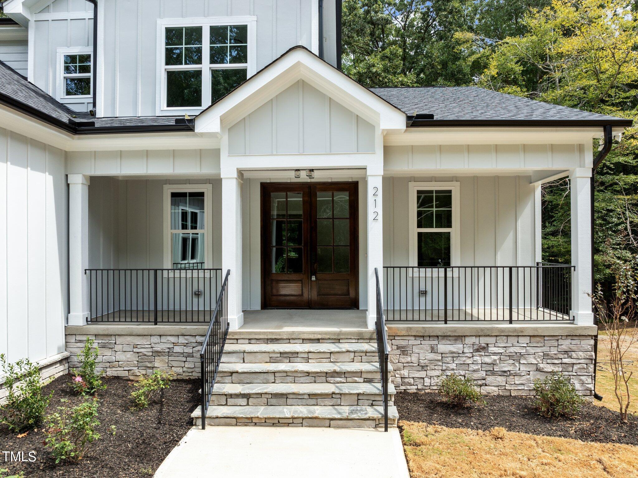 212 Cardinal Drive