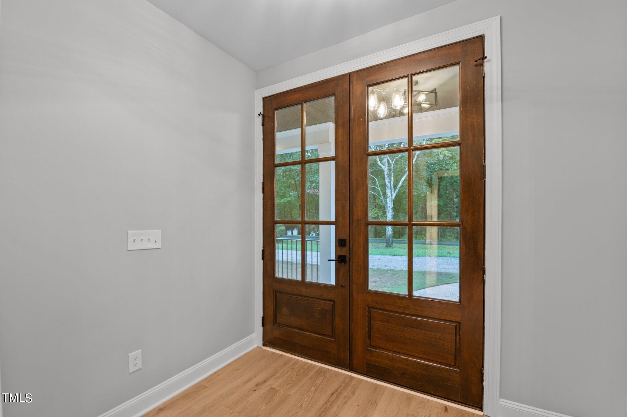 212 Cardinal Drive