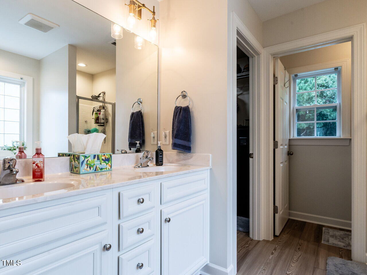 1113 Dexter Ridge Drive