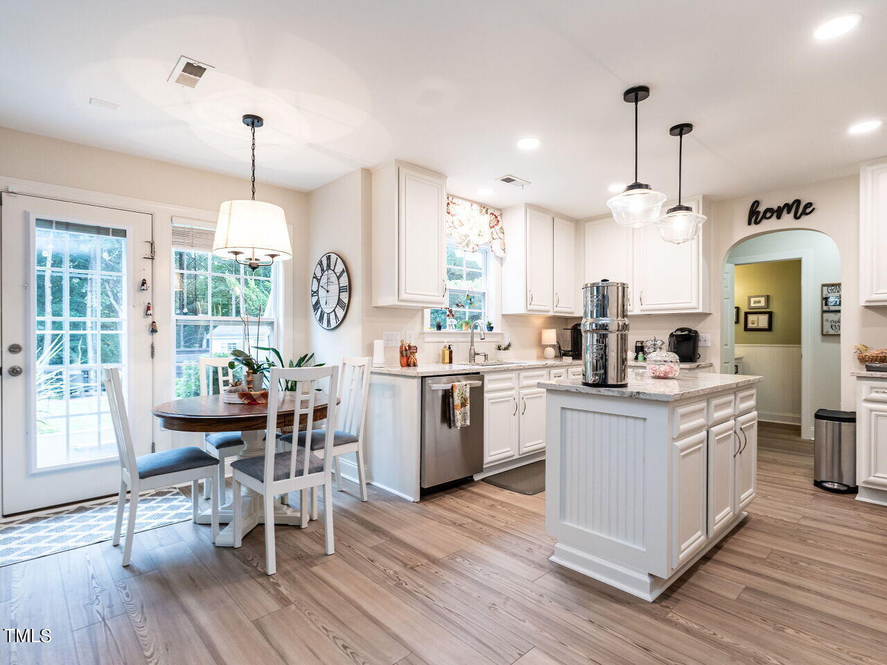 1113 Dexter Ridge Drive