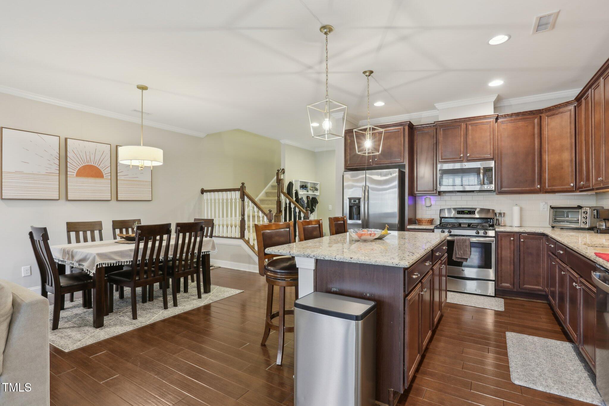 204 Ribbon Walk Lane