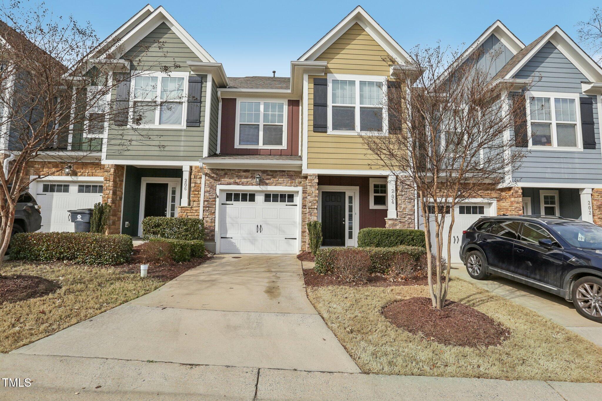 204 Ribbon Walk Lane