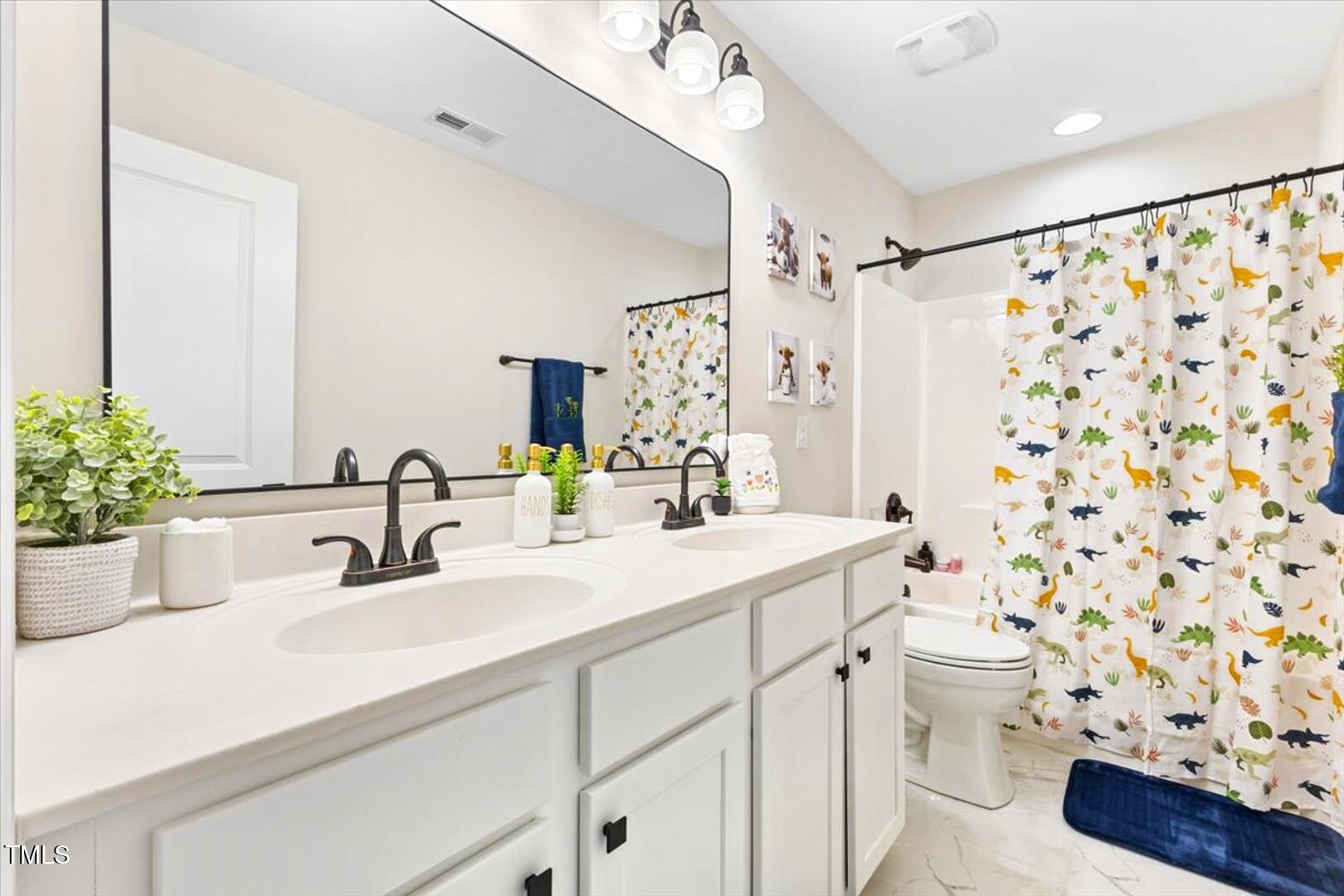 2409 Heathcote Lane