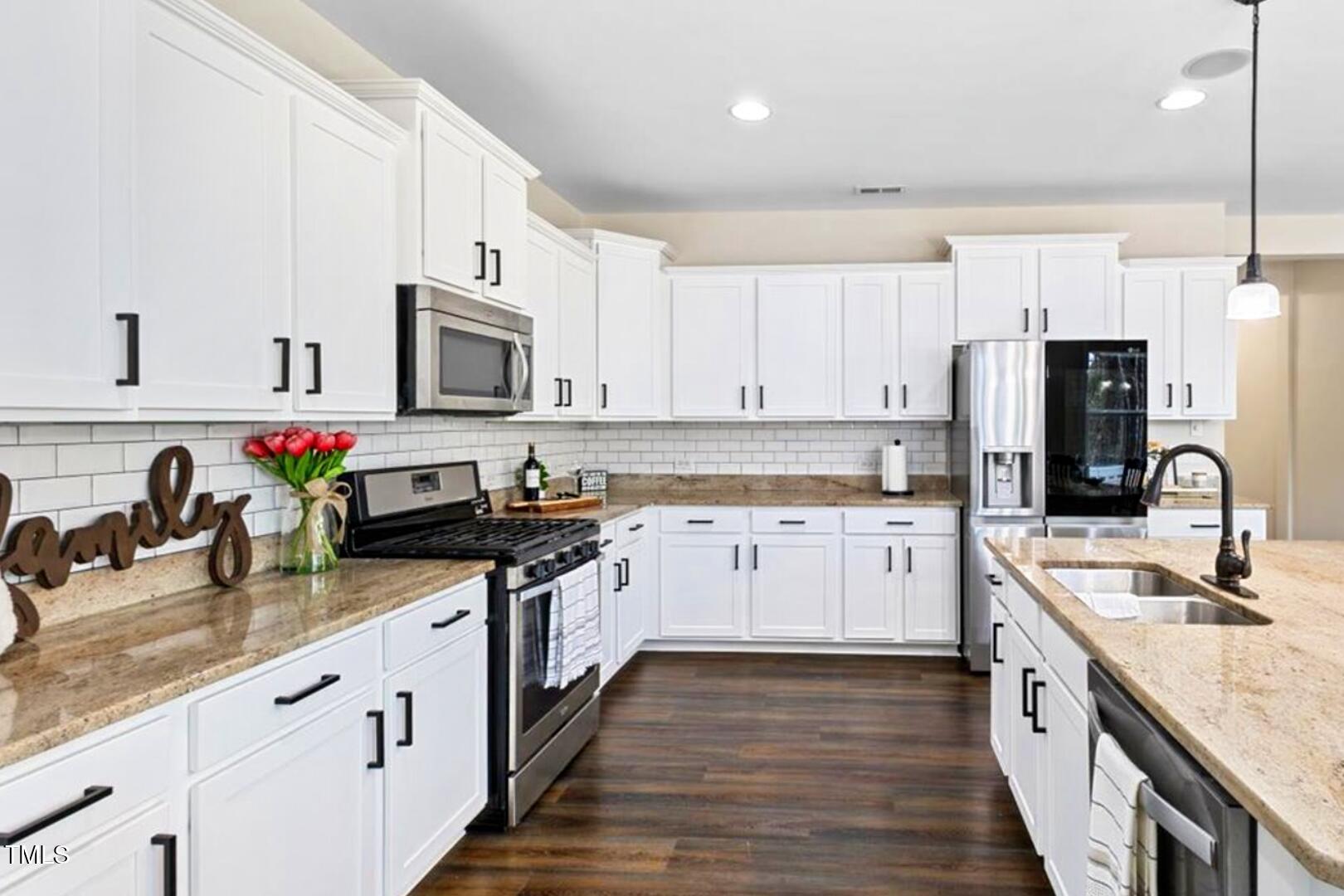 2409 Heathcote Lane