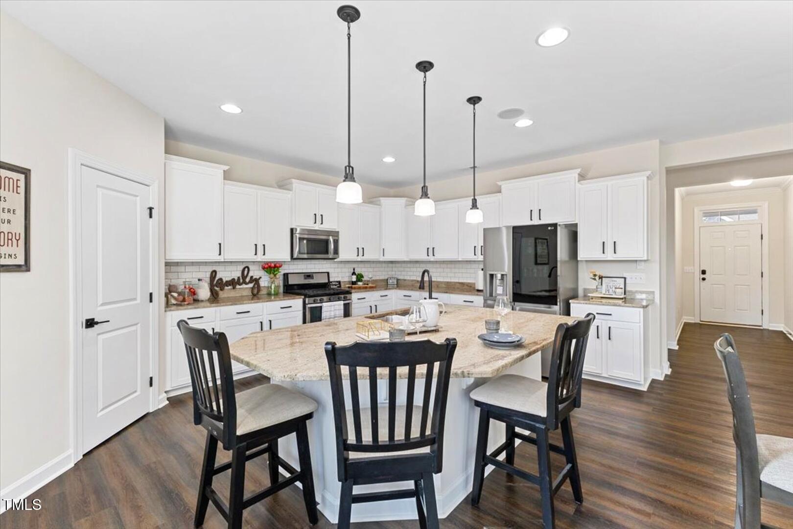 2409 Heathcote Lane
