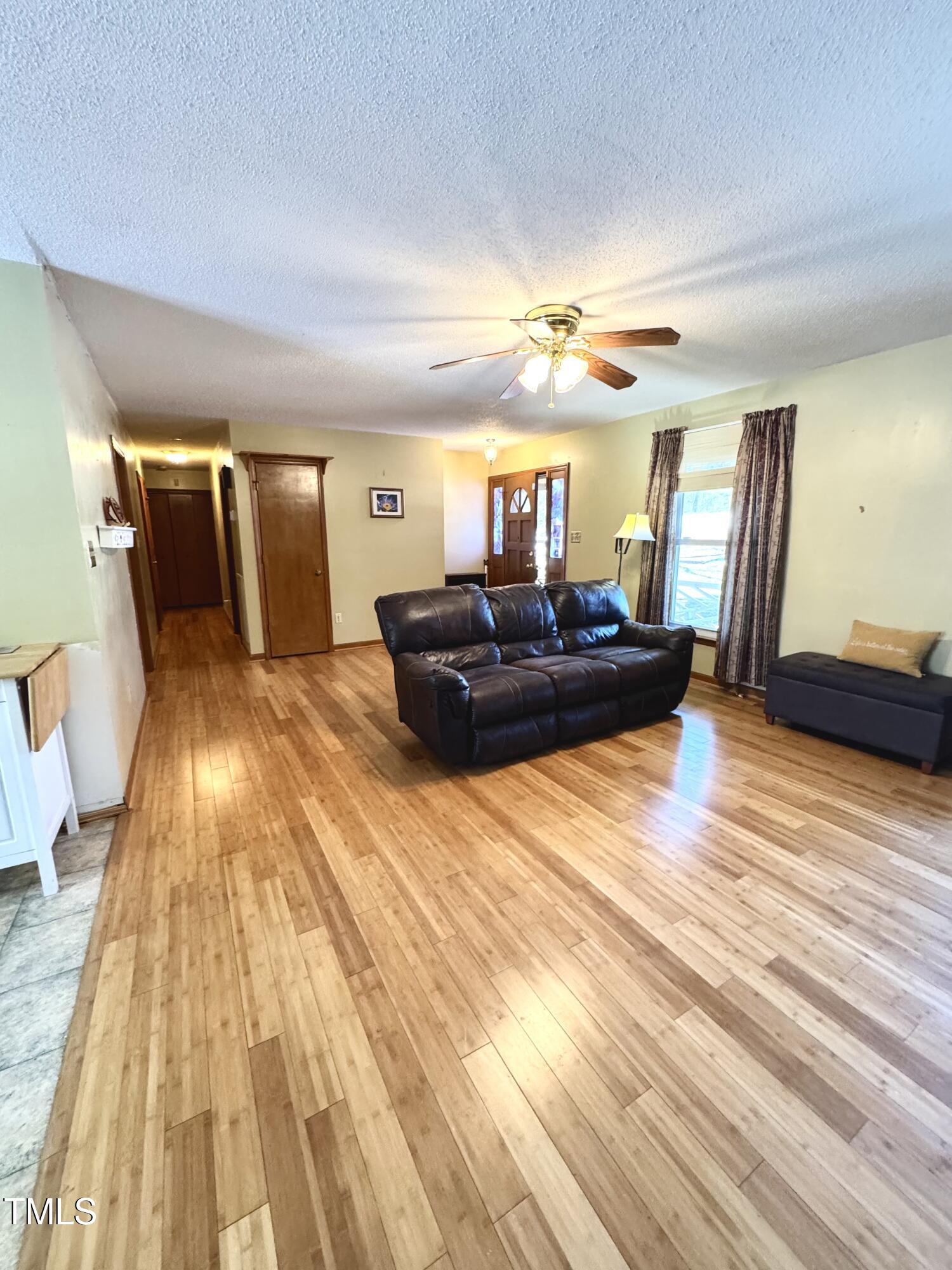 2512 Pleasant Road