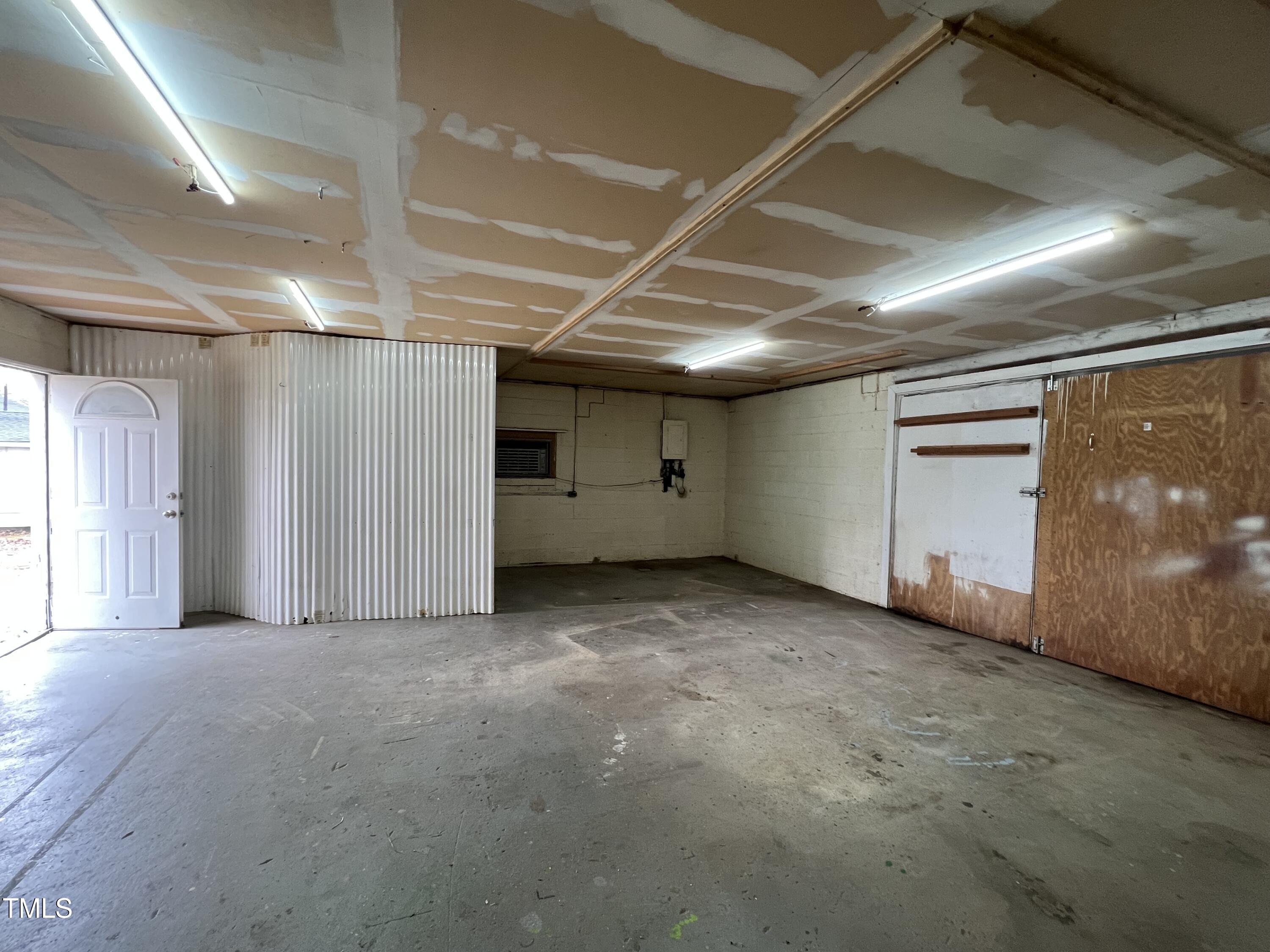 2904 Jefferson Davis Highway