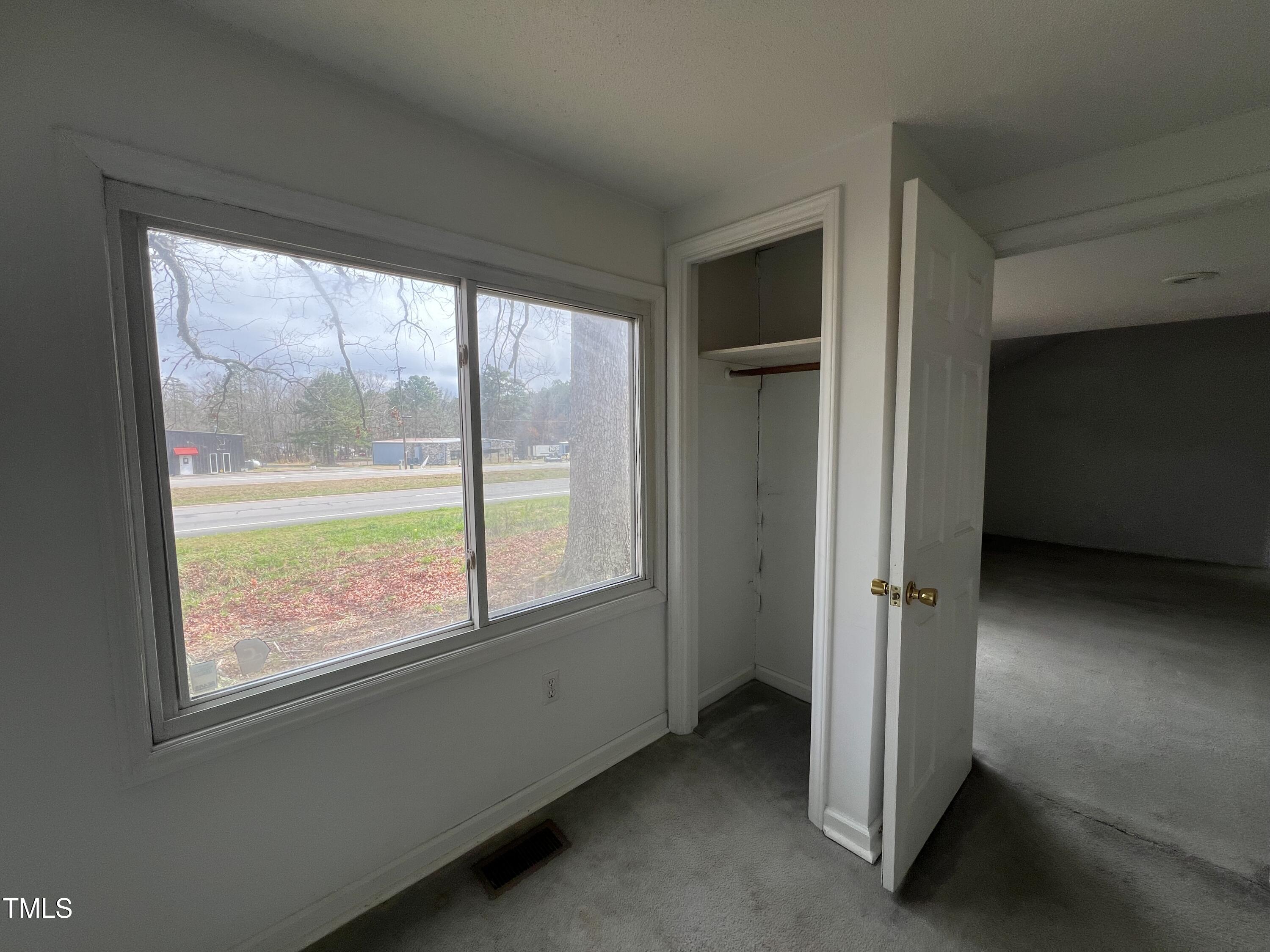 2904 Jefferson Davis Highway