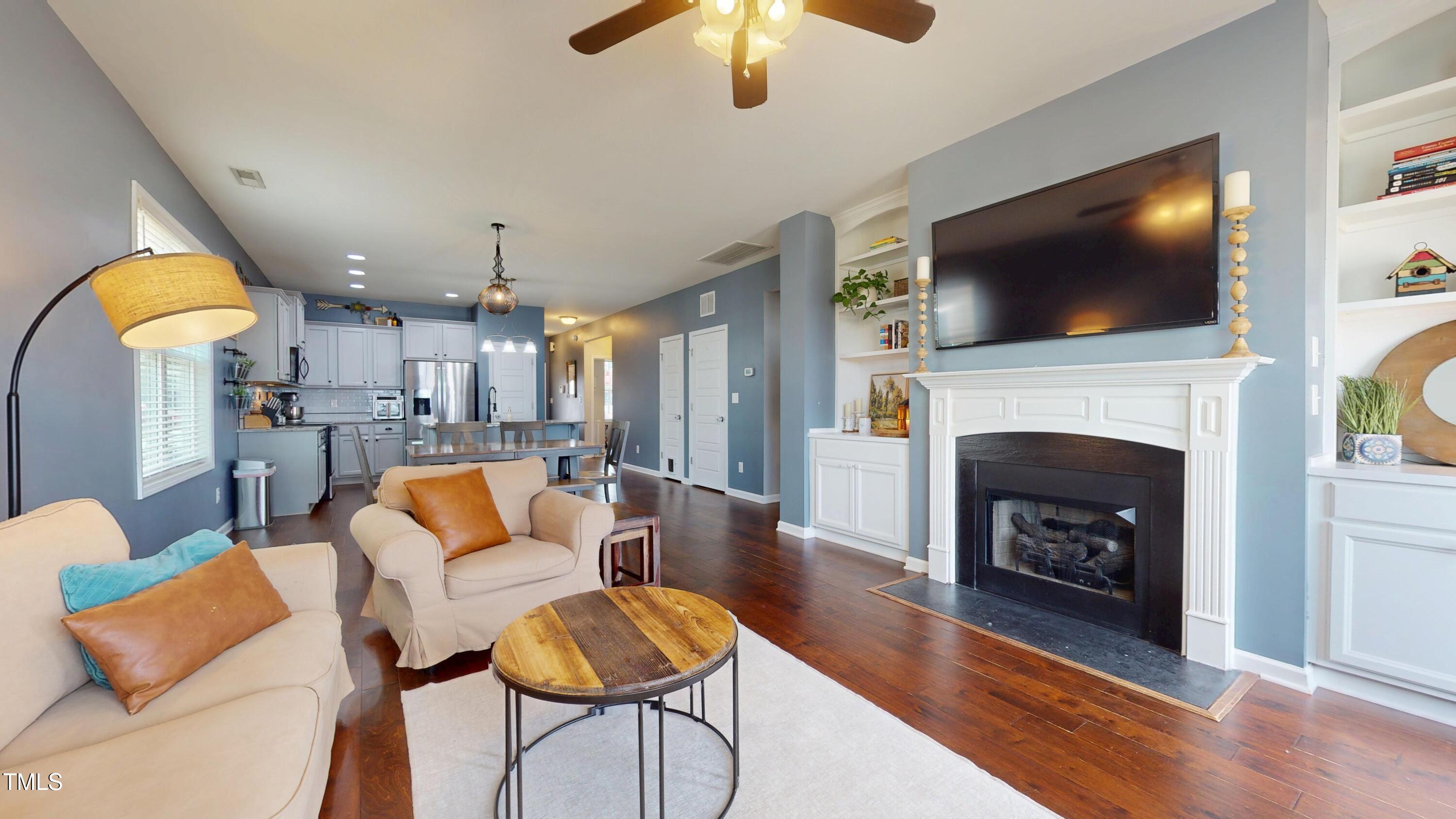11 Balboa Parkway