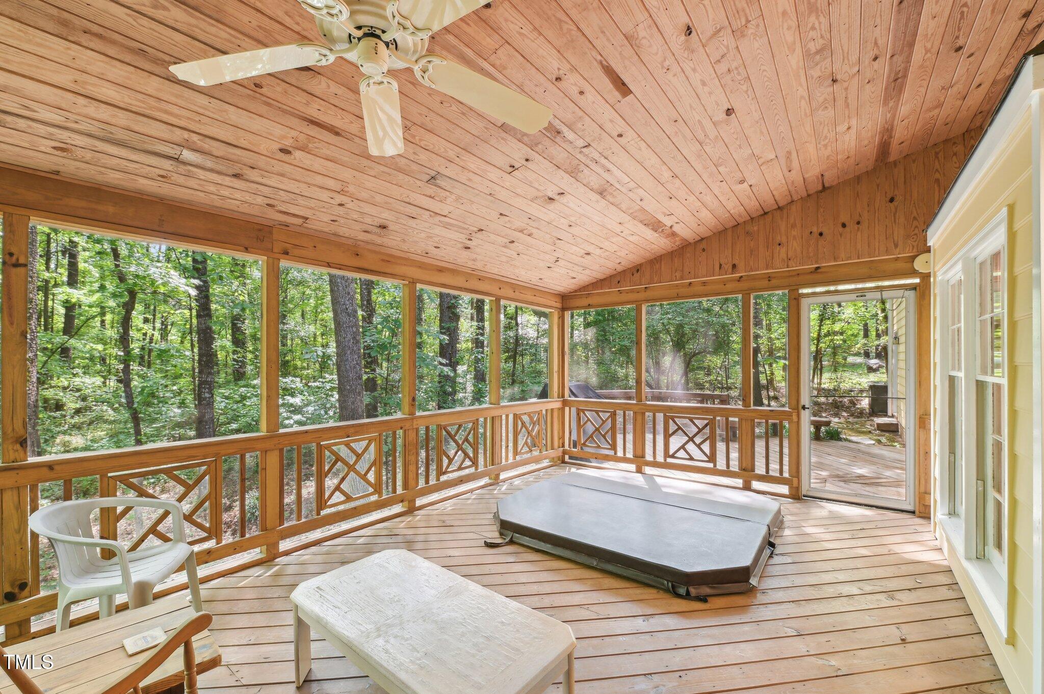 106 Shady Point Court