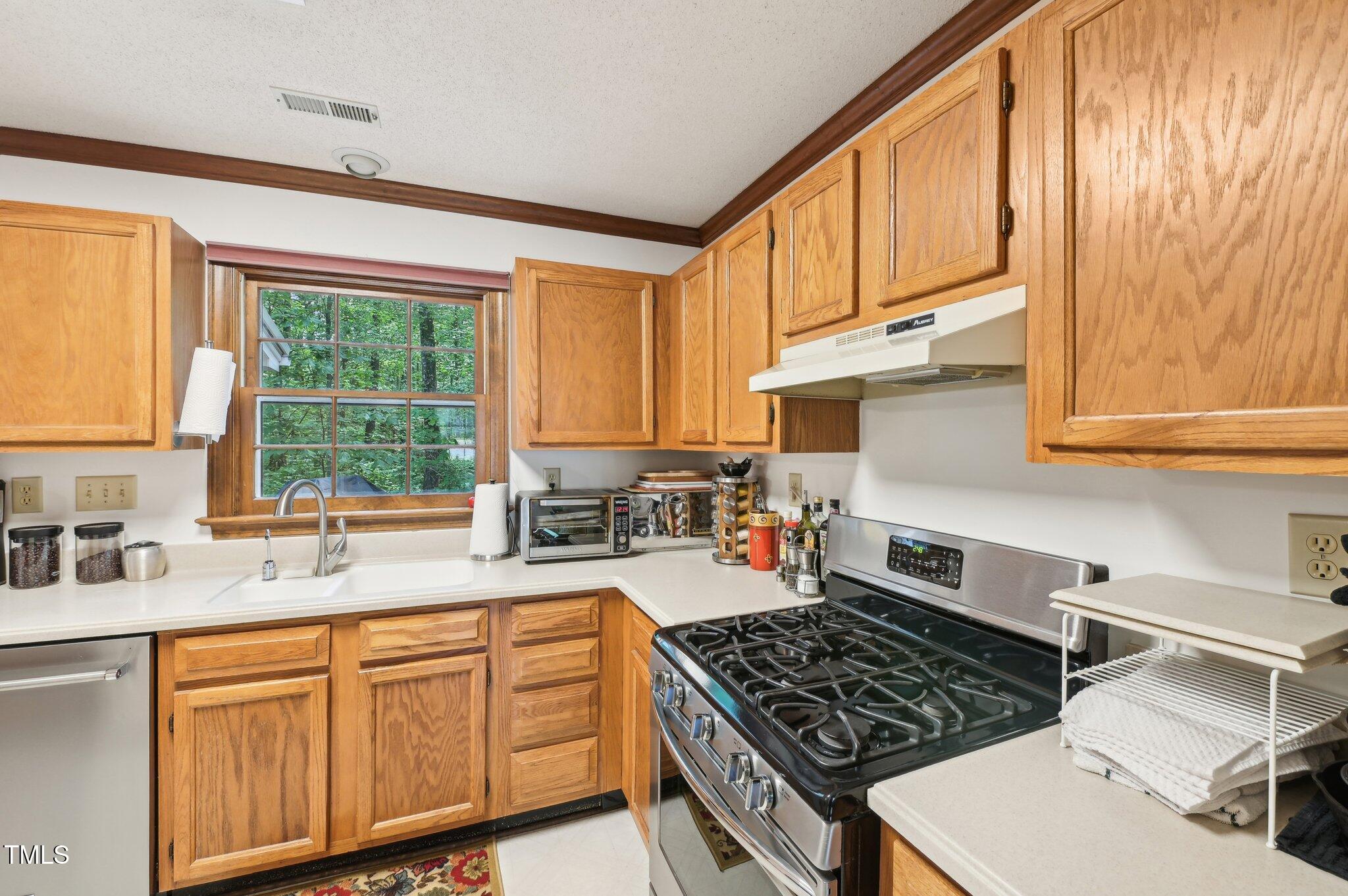 106 Shady Point Court
