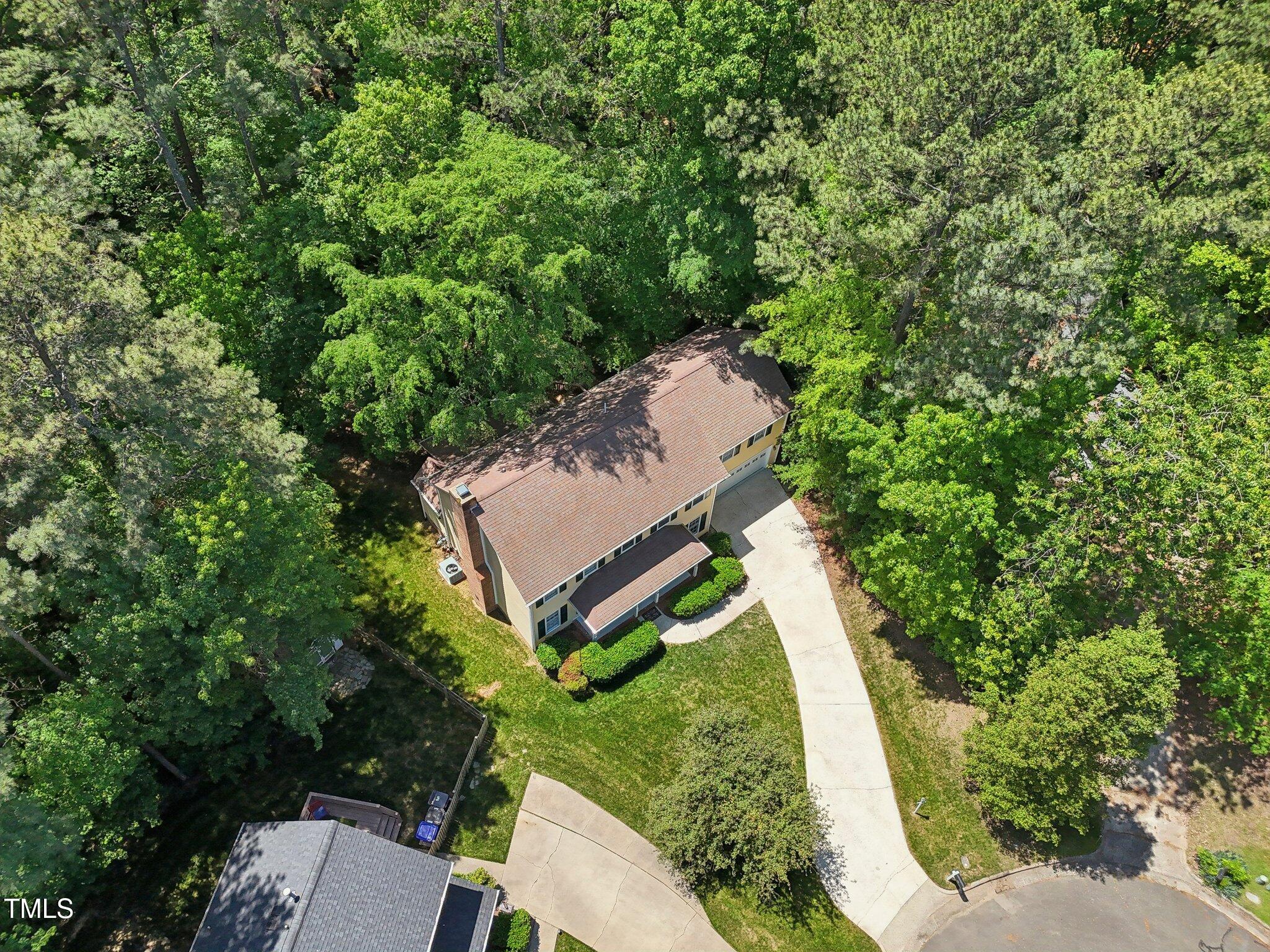 106 Shady Point Court