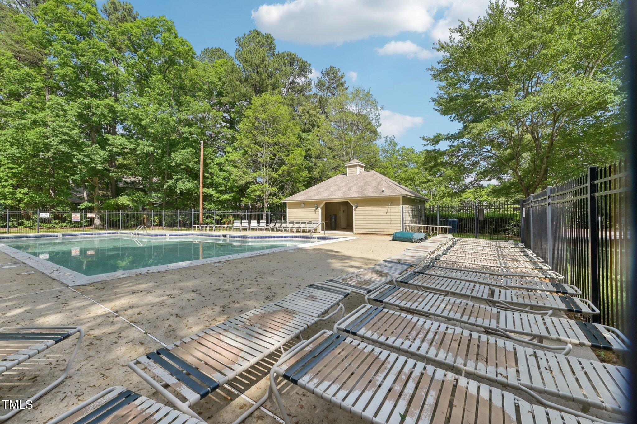 106 Shady Point Court