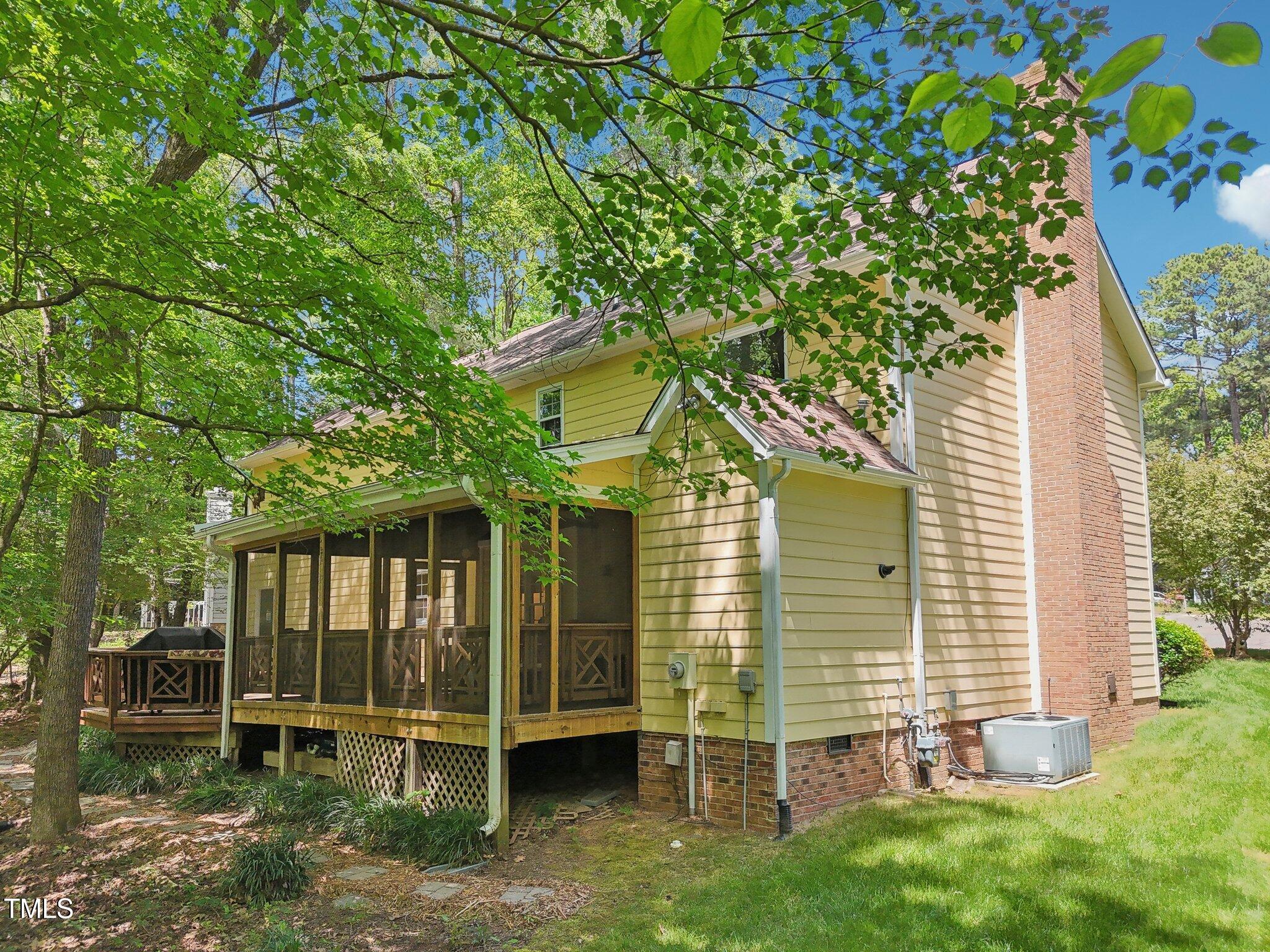 106 Shady Point Court