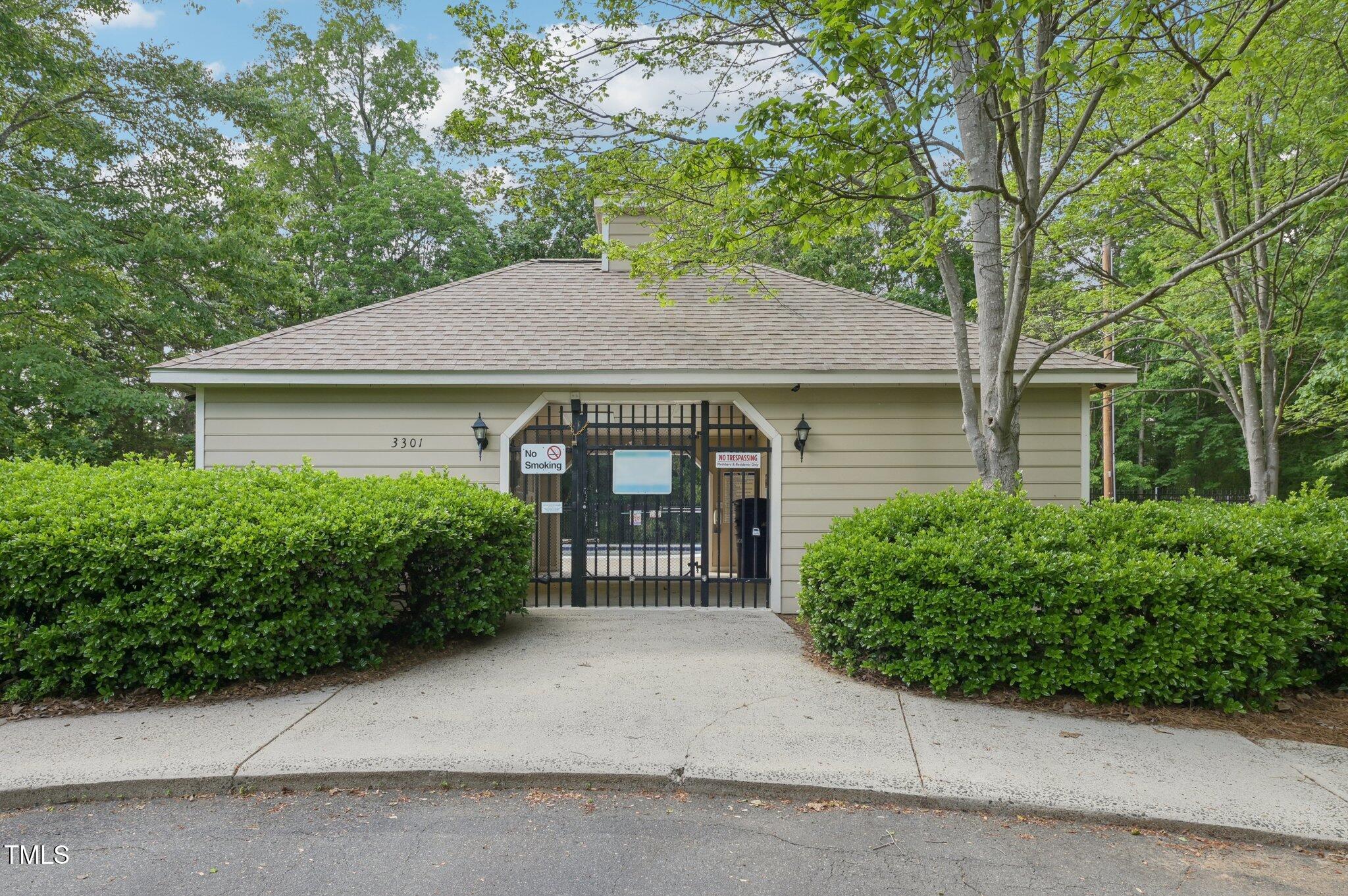 106 Shady Point Court
