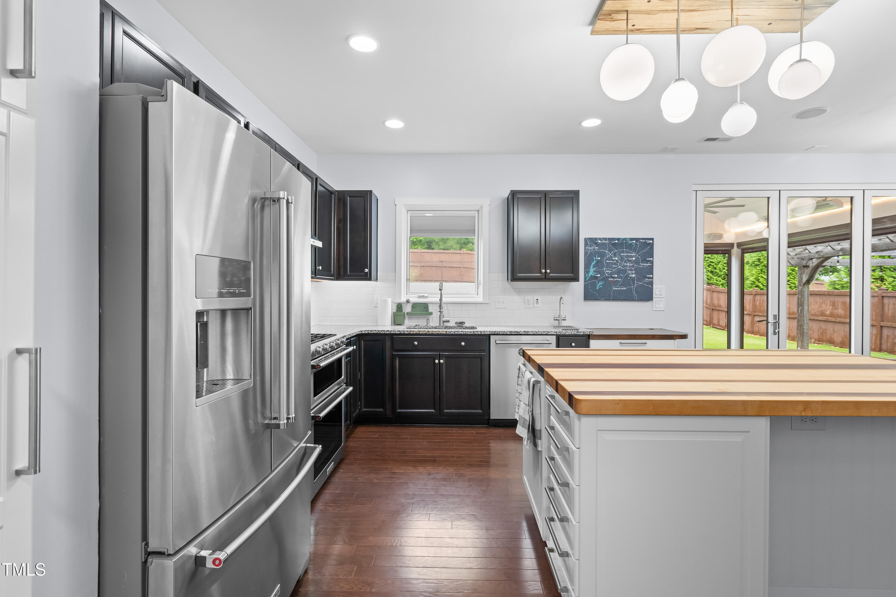 2622 Perthshire Lane