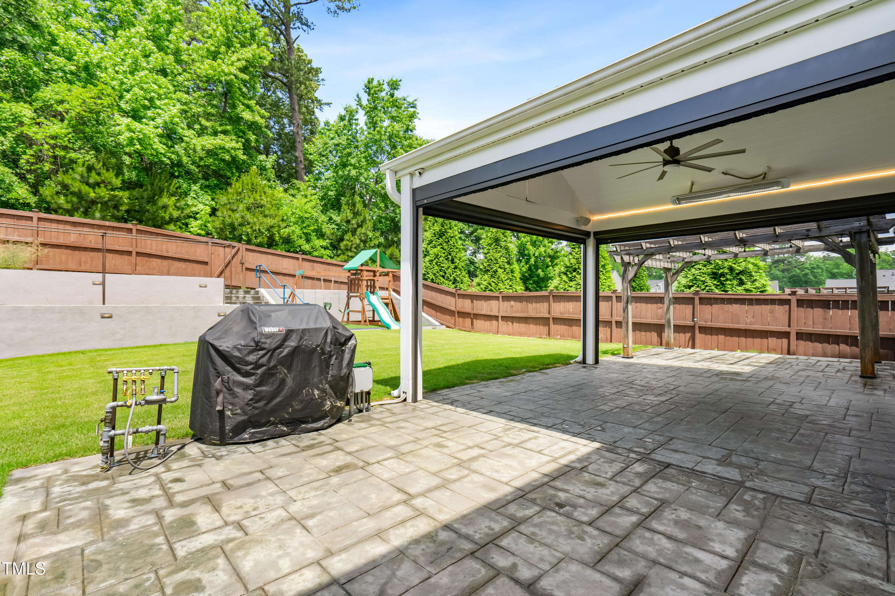 2622 Perthshire Lane