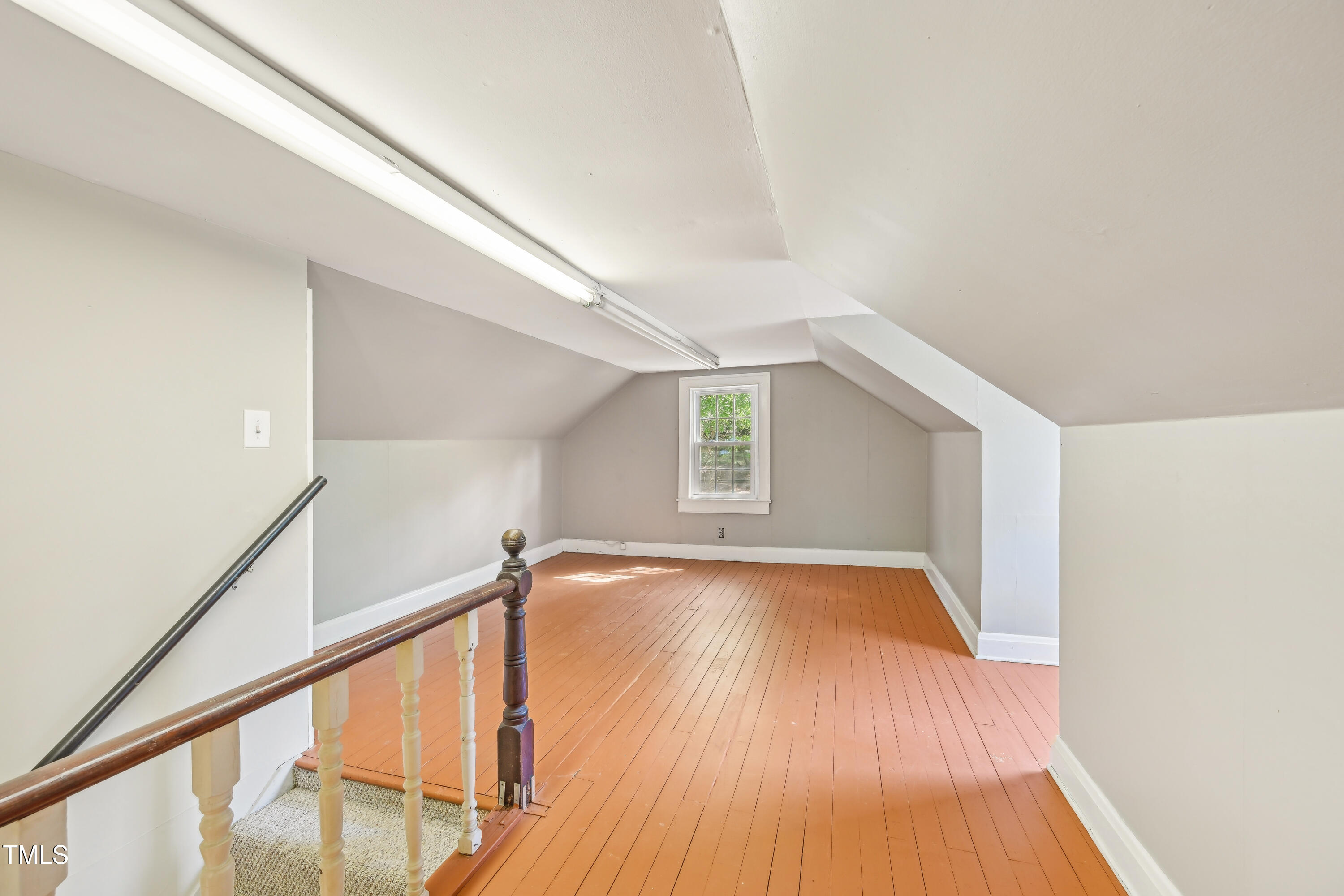 102 W Weatherspoon Street