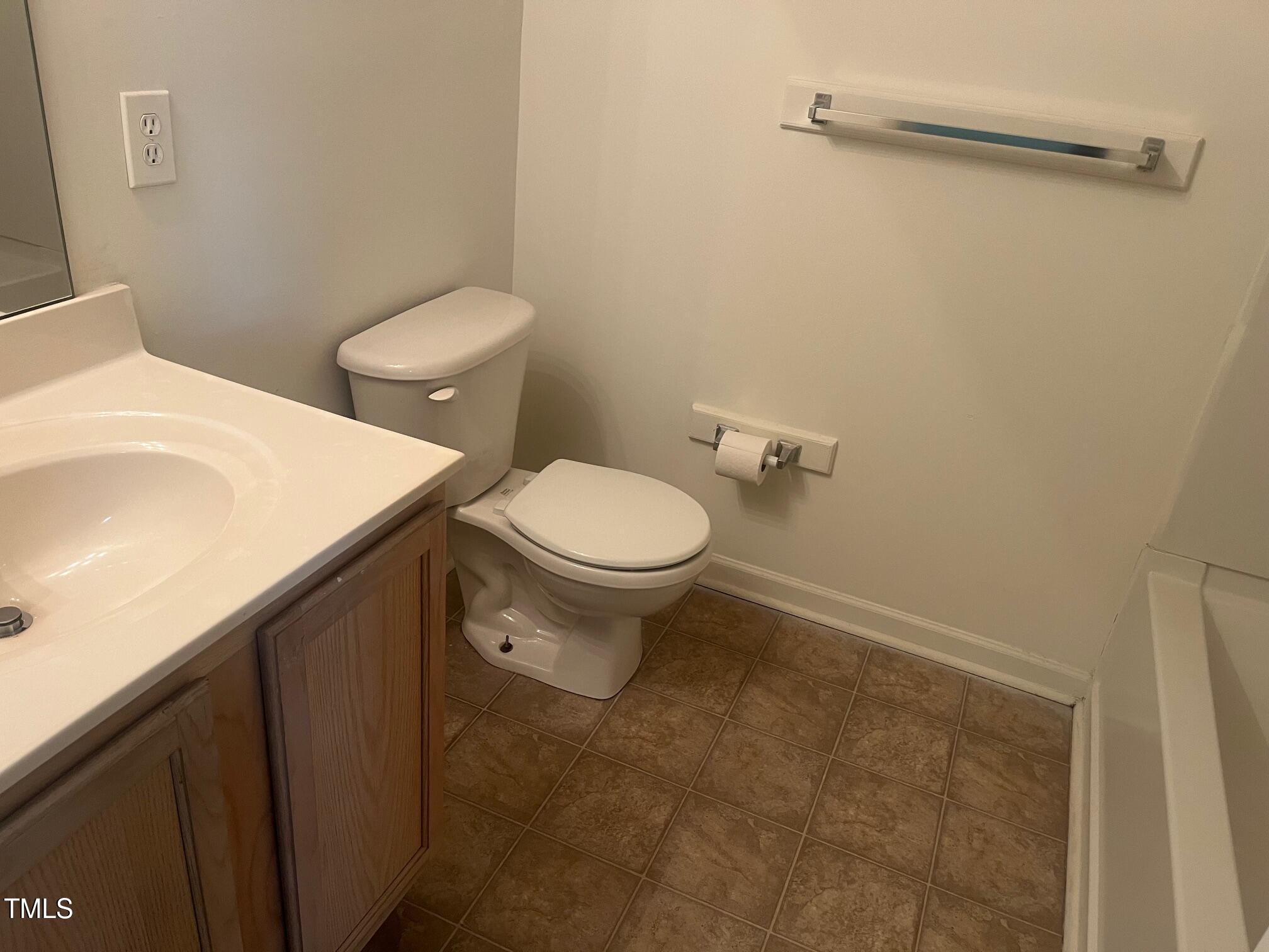 2000 University Woods Road # 203